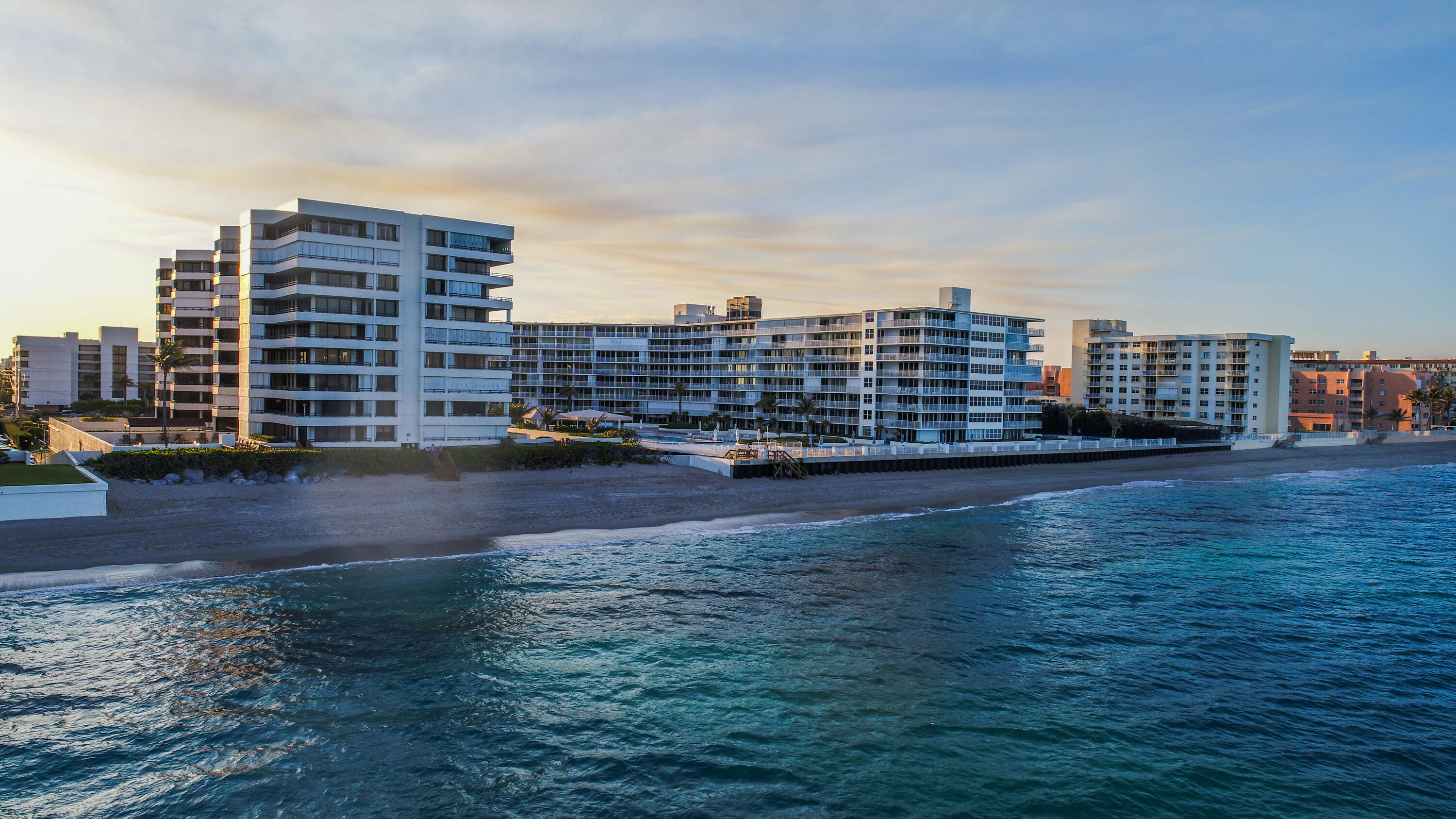 Listing  3560 S Ocean Boulevard 706, South Palm Beach, FL 33480, South Palm Beach, FL 33480