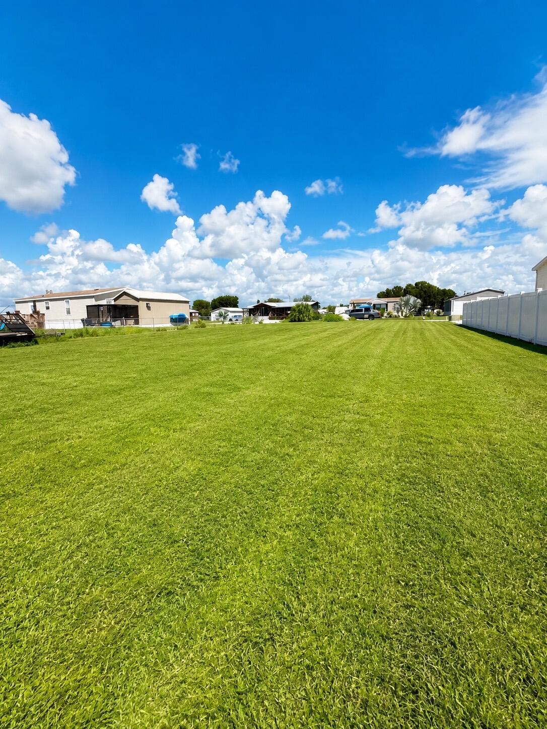 Listing  1041 ORANGE Loop, Okeechobee, FL 34974, Okeechobee, FL 34974