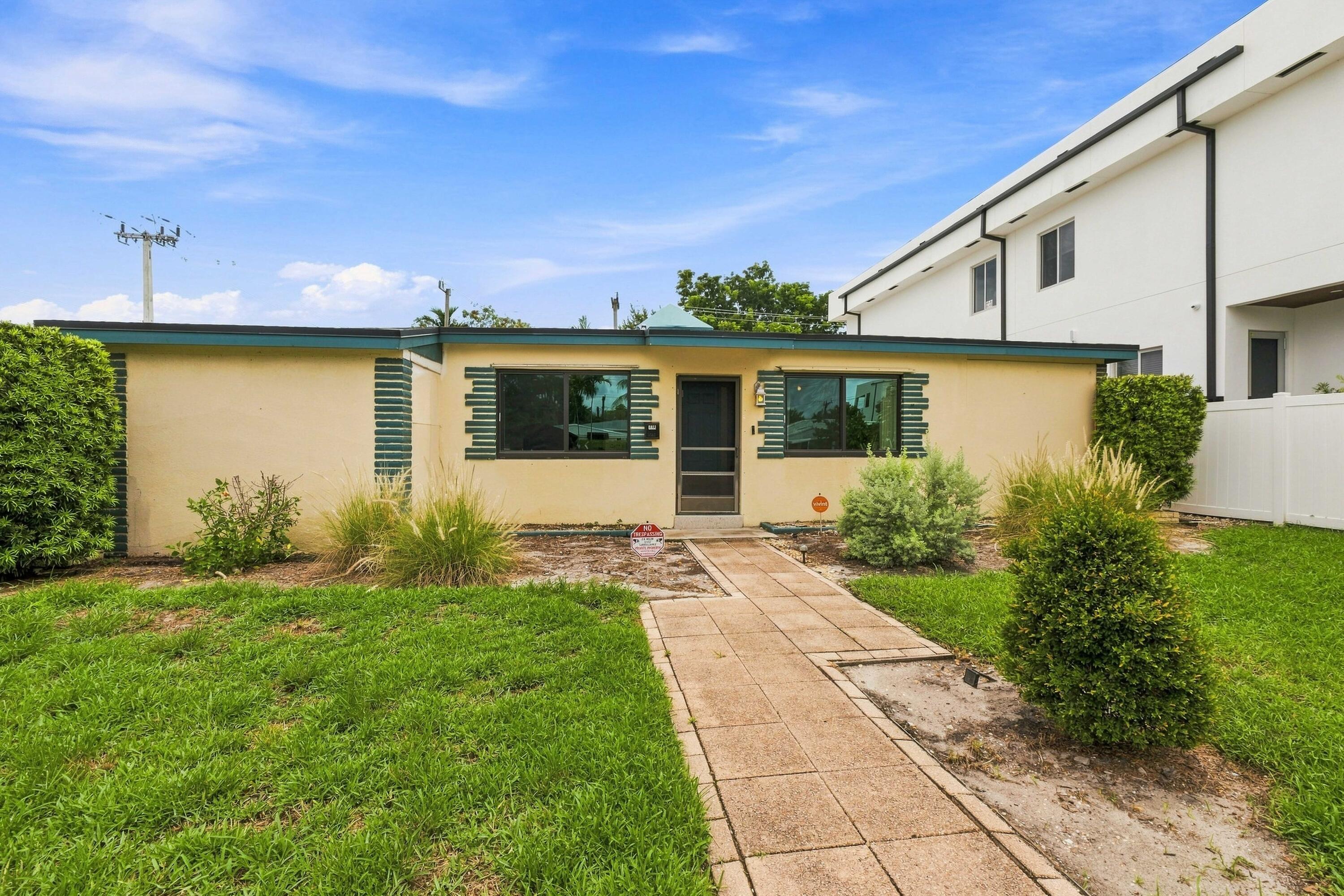 Listing  1344 NE 13TH Avenue, Fort Lauderdale, FL 33304, Fort Lauderdale, FL 33304