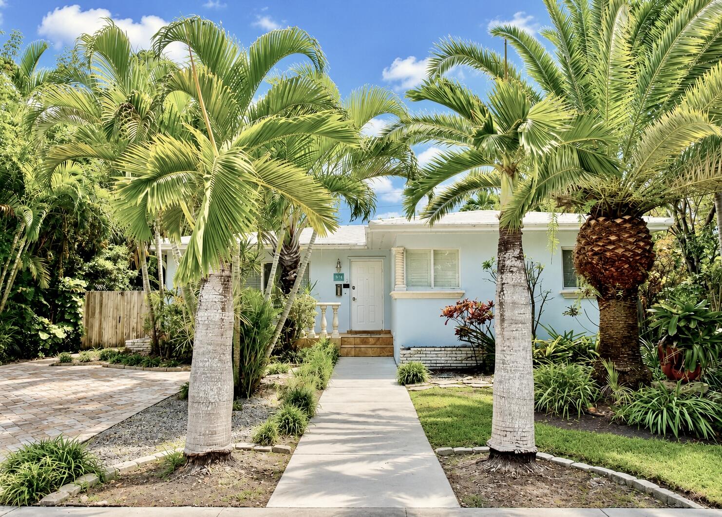 Listing  1016 Harrison Street, Hollywood, FL 33019, Hollywood, FL 33019