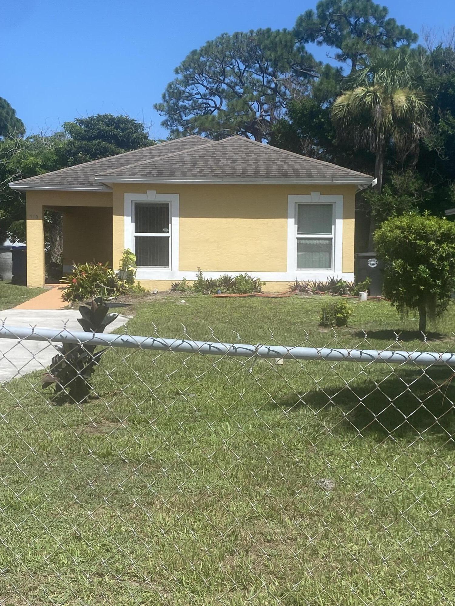 Listing  710 N 23rd Street, Fort Pierce, FL 34950, Fort Pierce, FL 34950