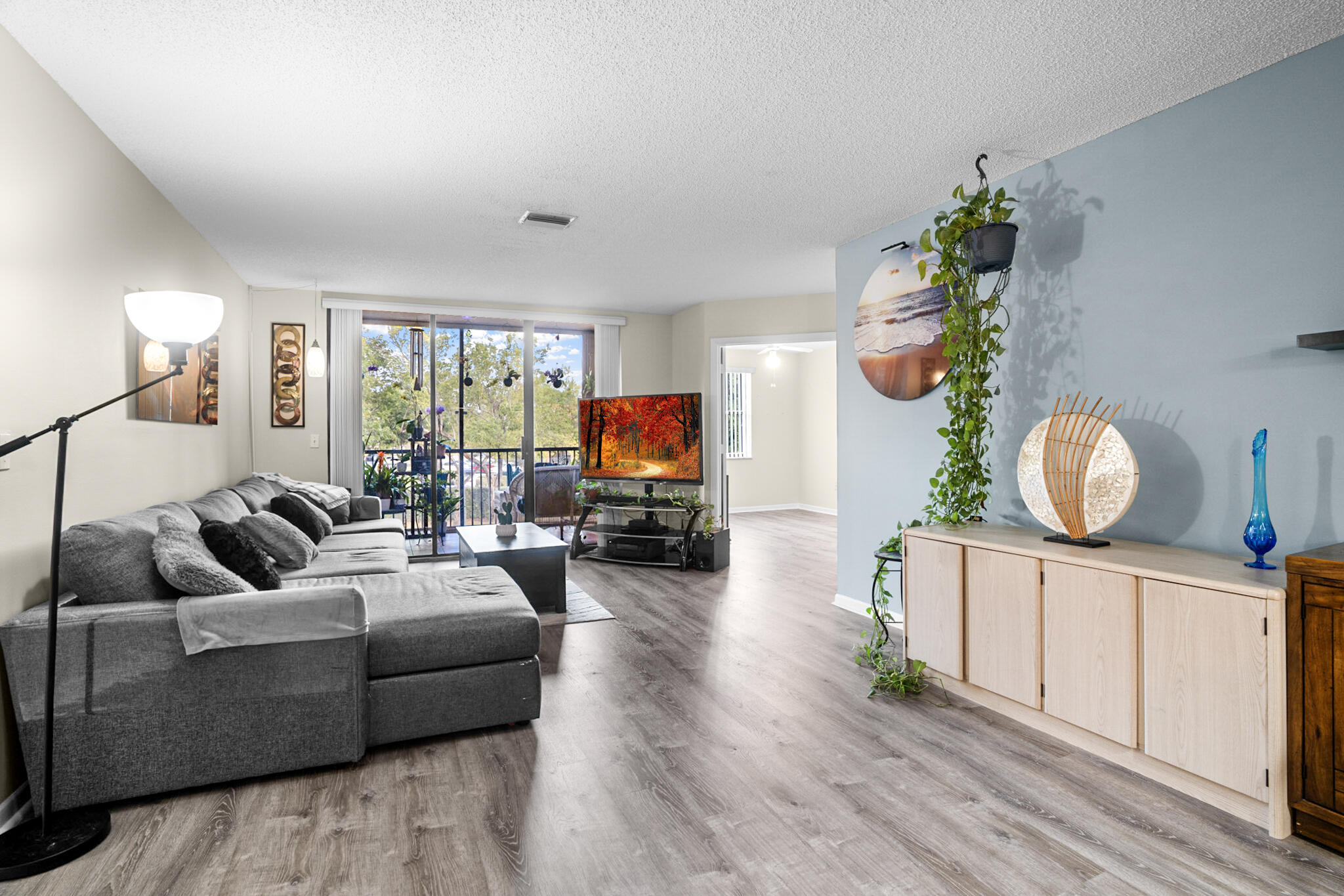 Listing  4161 Coral Tree Circle 261, Coconut Creek, FL 33073, Coconut Creek, FL 33073