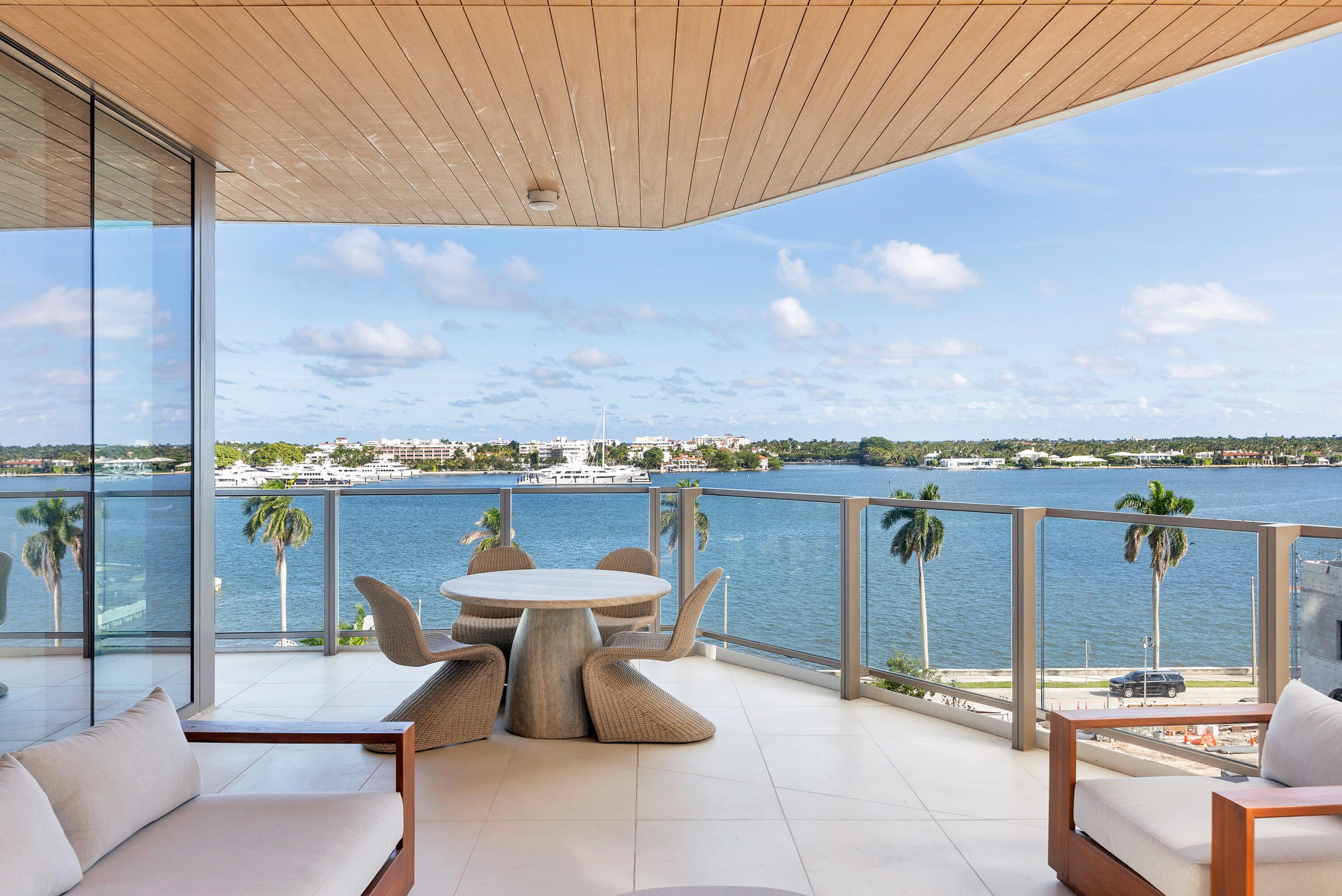 Listing  1333 S FLAGLER Drive 402, West Palm Beach, FL 33401, West Palm Beach, FL 33401