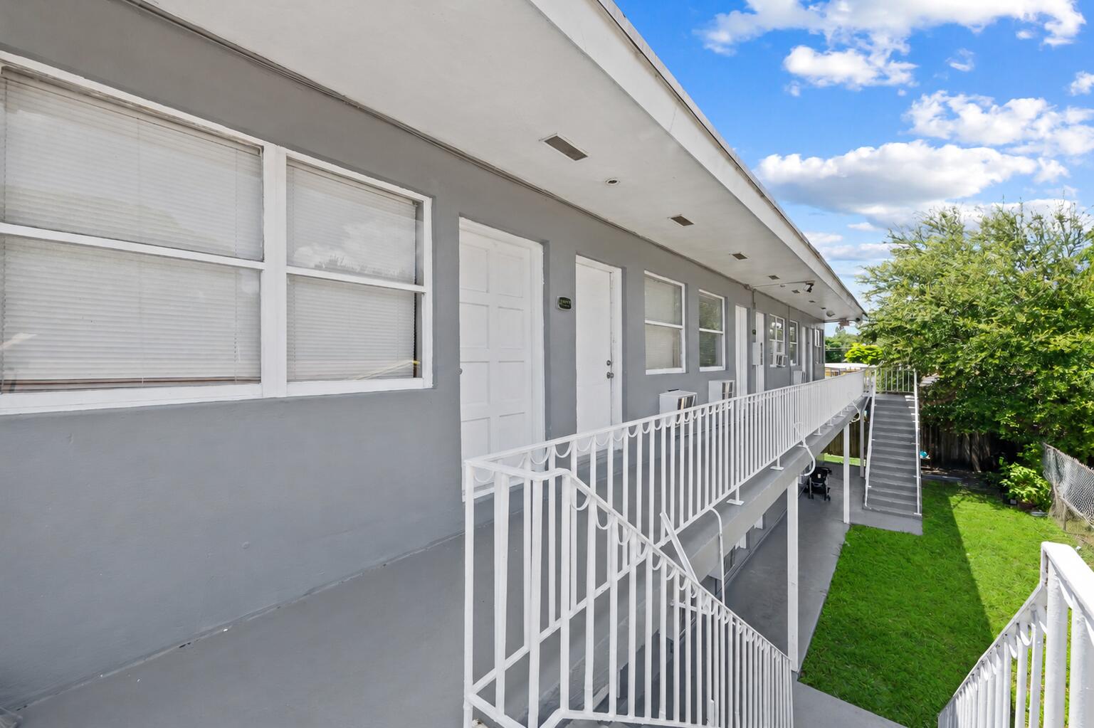 View details of listing 1761 Ali Baba Avenue #4, Opa-Locka, FL 33054 Opa-Locka with MLS#