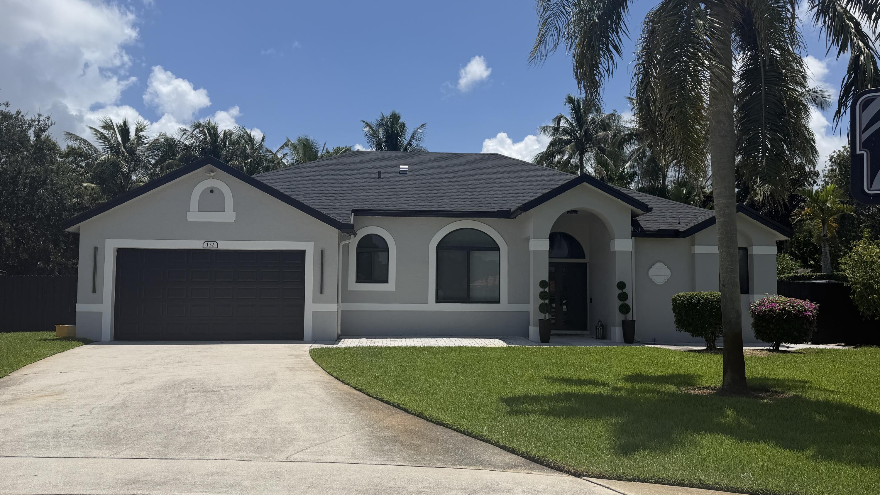 Listing  132 NOTTINGHAM Road, Royal Palm Beach, FL 33411, Royal Palm Beach, FL 33411