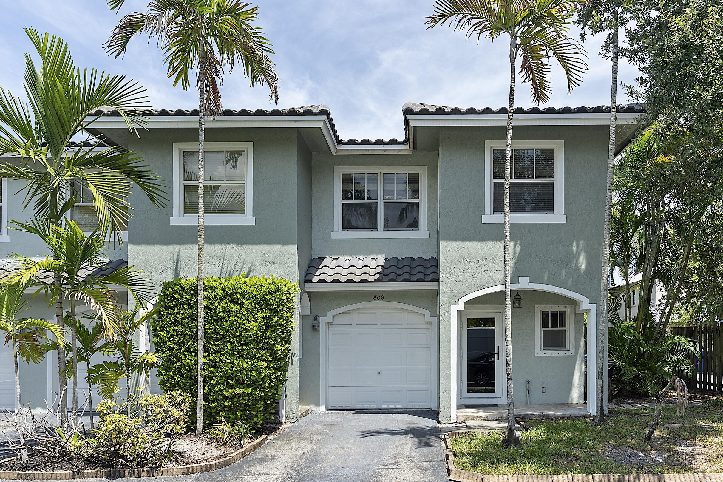 Listing  808 SW 4th Avenue, Fort Lauderdale, FL 33315, Fort Lauderdale, FL 33315