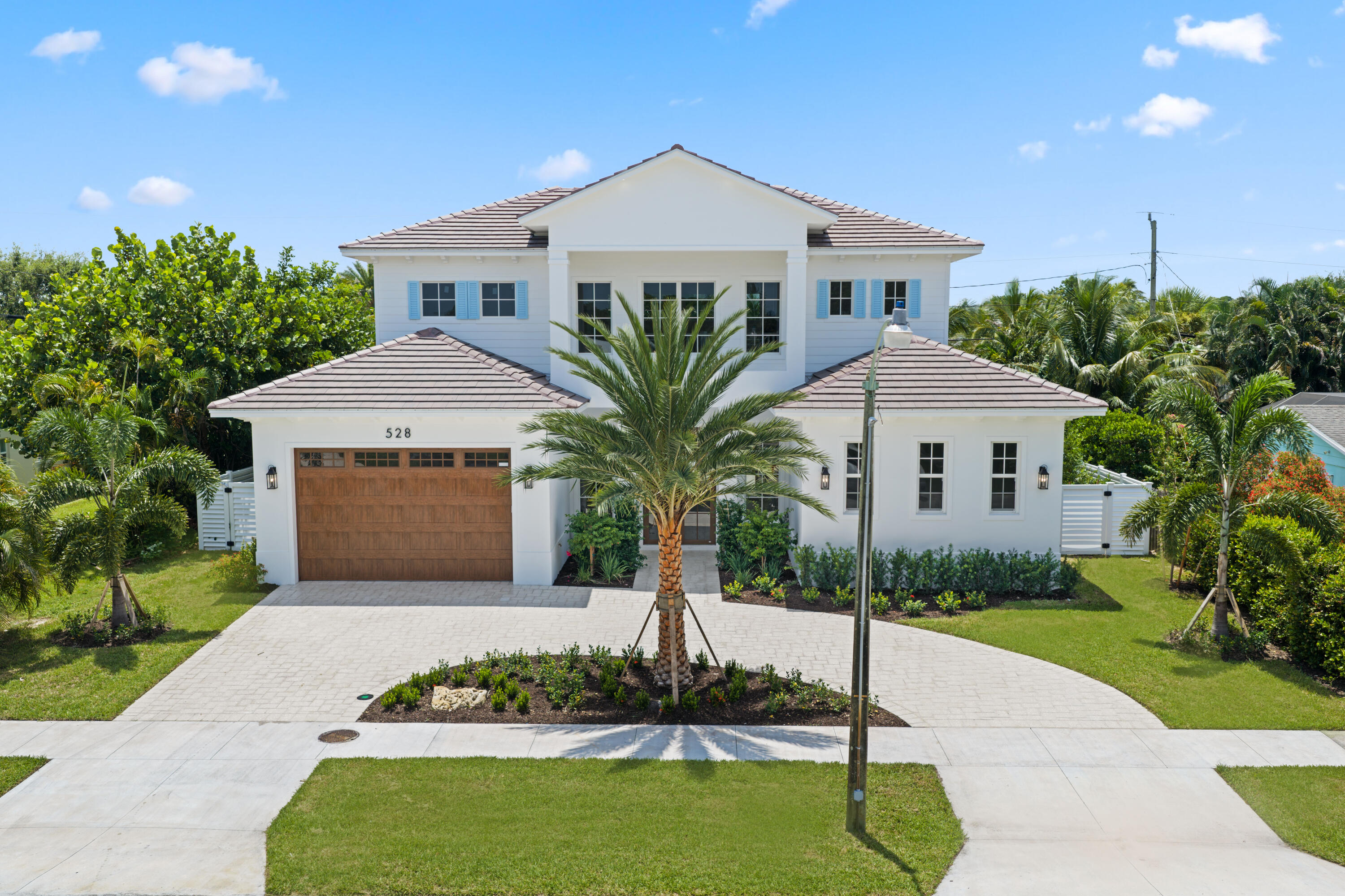 Listing  528 KINGFISH Road, North Palm Beach, FL 33408, North Palm Beach, FL 33408