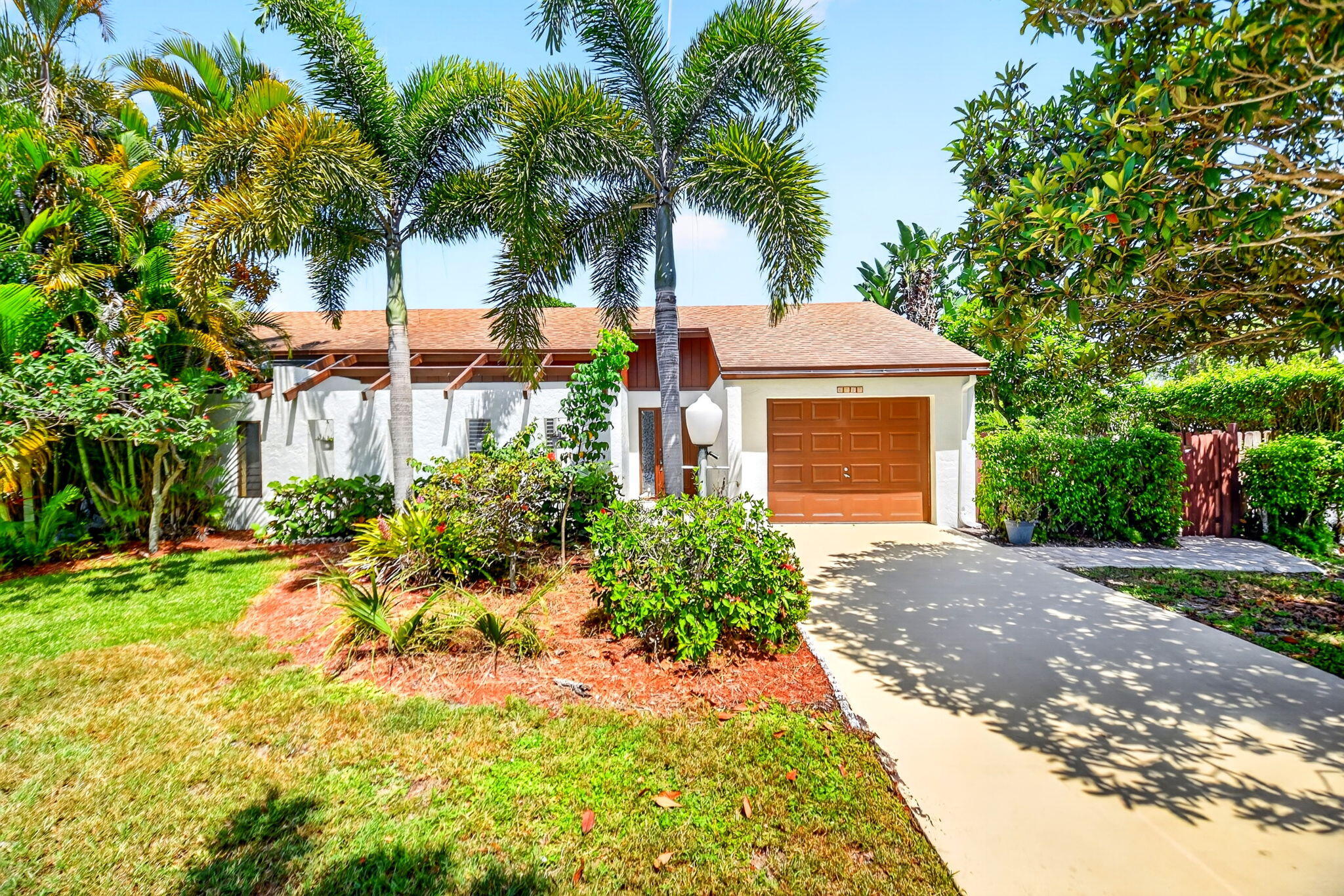 Listing  6747 Starkeys Place, Lake Worth, FL 33467, Lake Worth, FL 33467