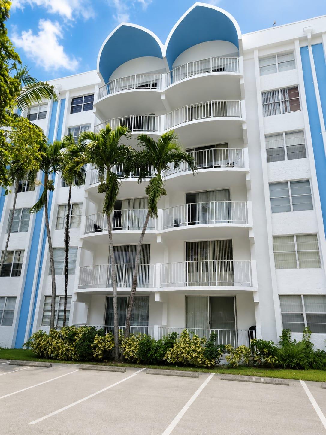 Listing  484 NW 165TH ST Street A-609, Miami, FL 33169, Miami, FL 33169