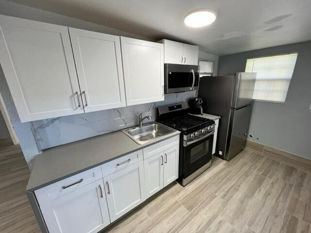 Listing  4040 NE 12TH Terrace, Pompano Beach, FL 33064, Pompano Beach, FL 33064