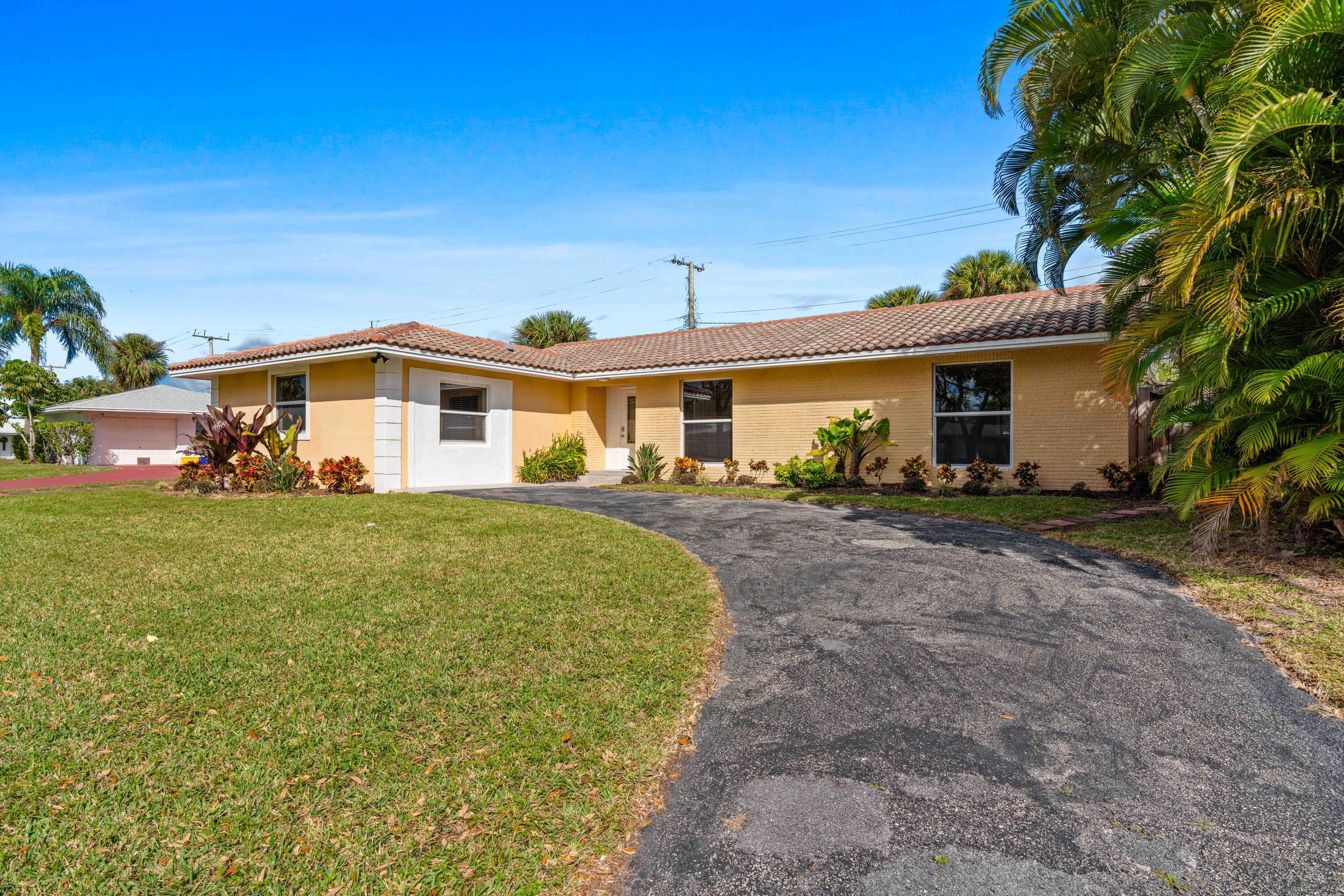 Listing  3697 Holly Drive, Palm Beach Gardens, FL 33410, Palm Beach Gardens, FL 33410