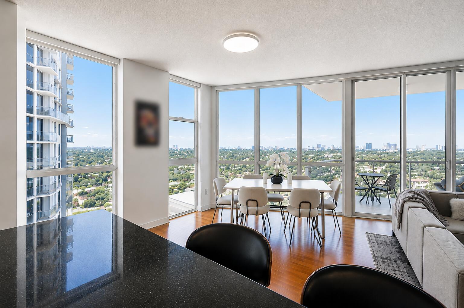 Listing  111 SE 8th Avenue 1402, Fort Lauderdale, FL 33301, Fort Lauderdale, FL 33301