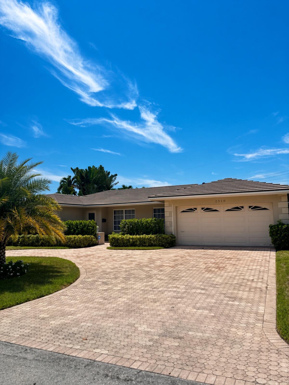 Listing  2910 NE 39TH Court, Lighthouse Point, FL 33064, Lighthouse Point, FL 33064