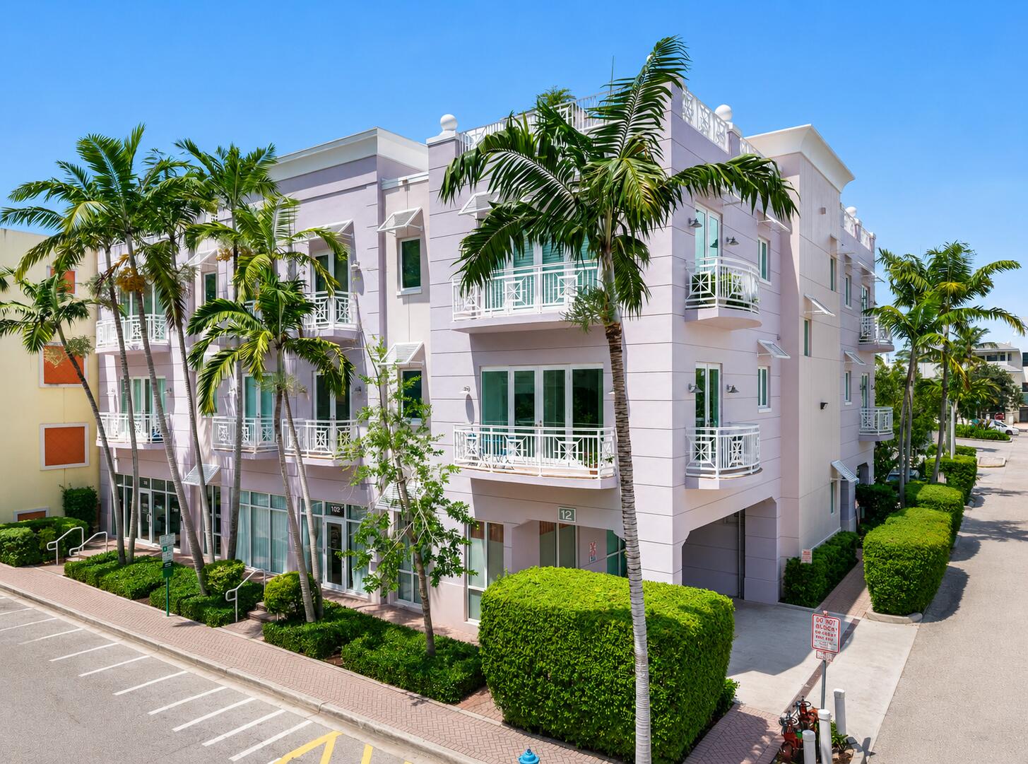 Listing  12 SE 1ST Avenue 201, Delray Beach, FL 33444, Delray Beach, FL 33444