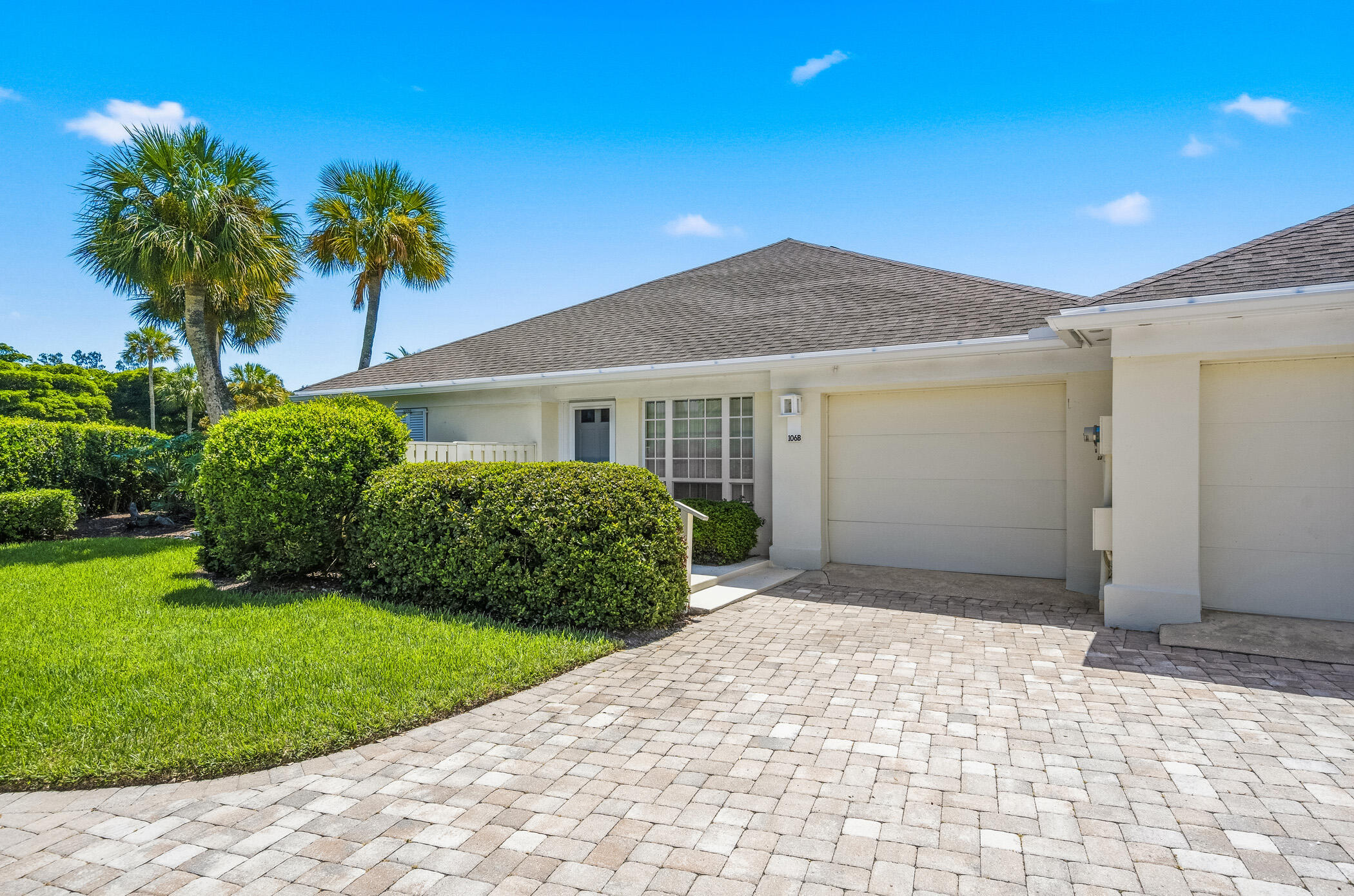 Listing  300 HARBOUR Drive 106B, Vero Beach, FL 32963, Vero Beach, FL 32963