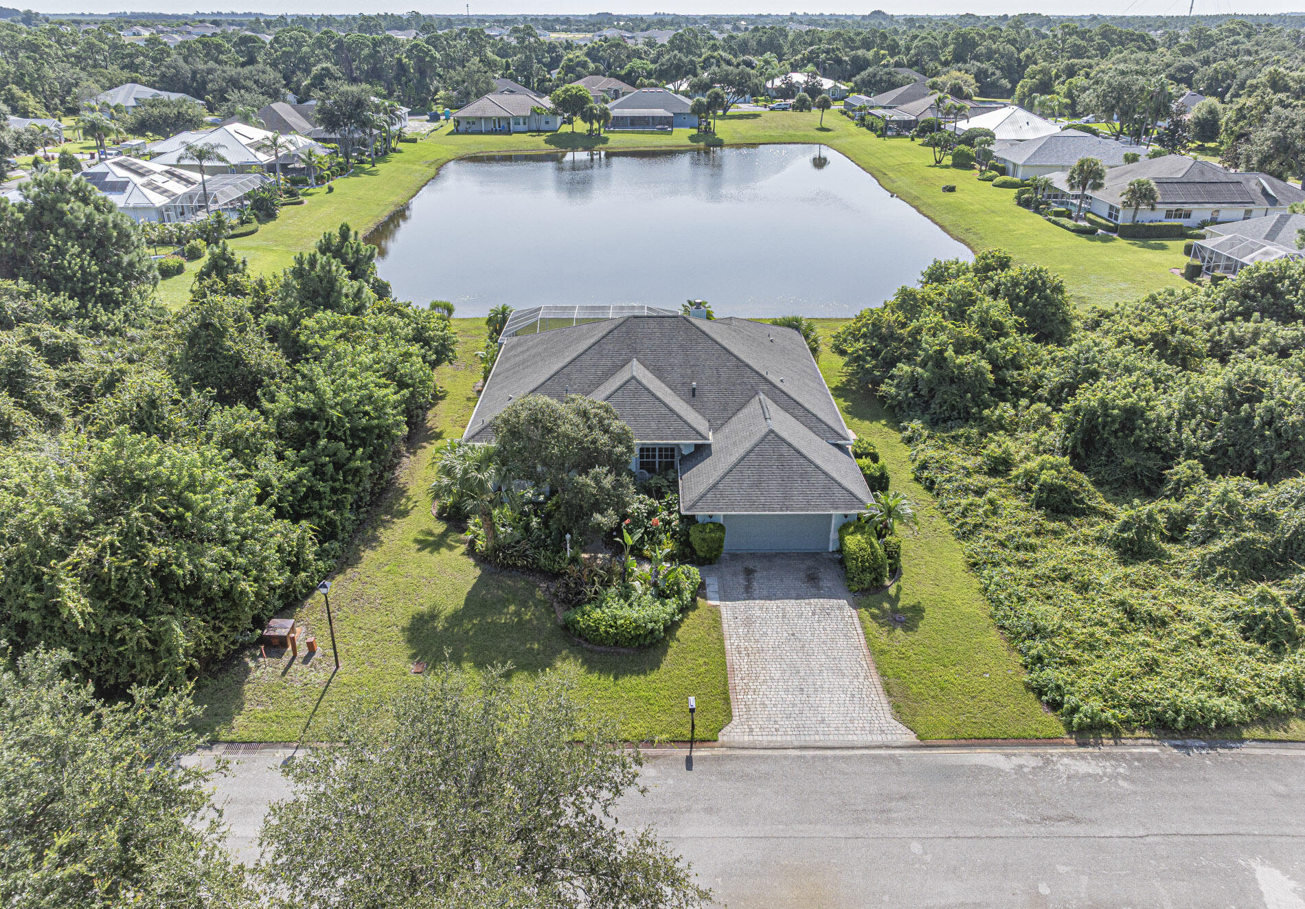 Listing  6640 49TH Court, Vero Beach, FL 32967, Vero Beach, FL 32967