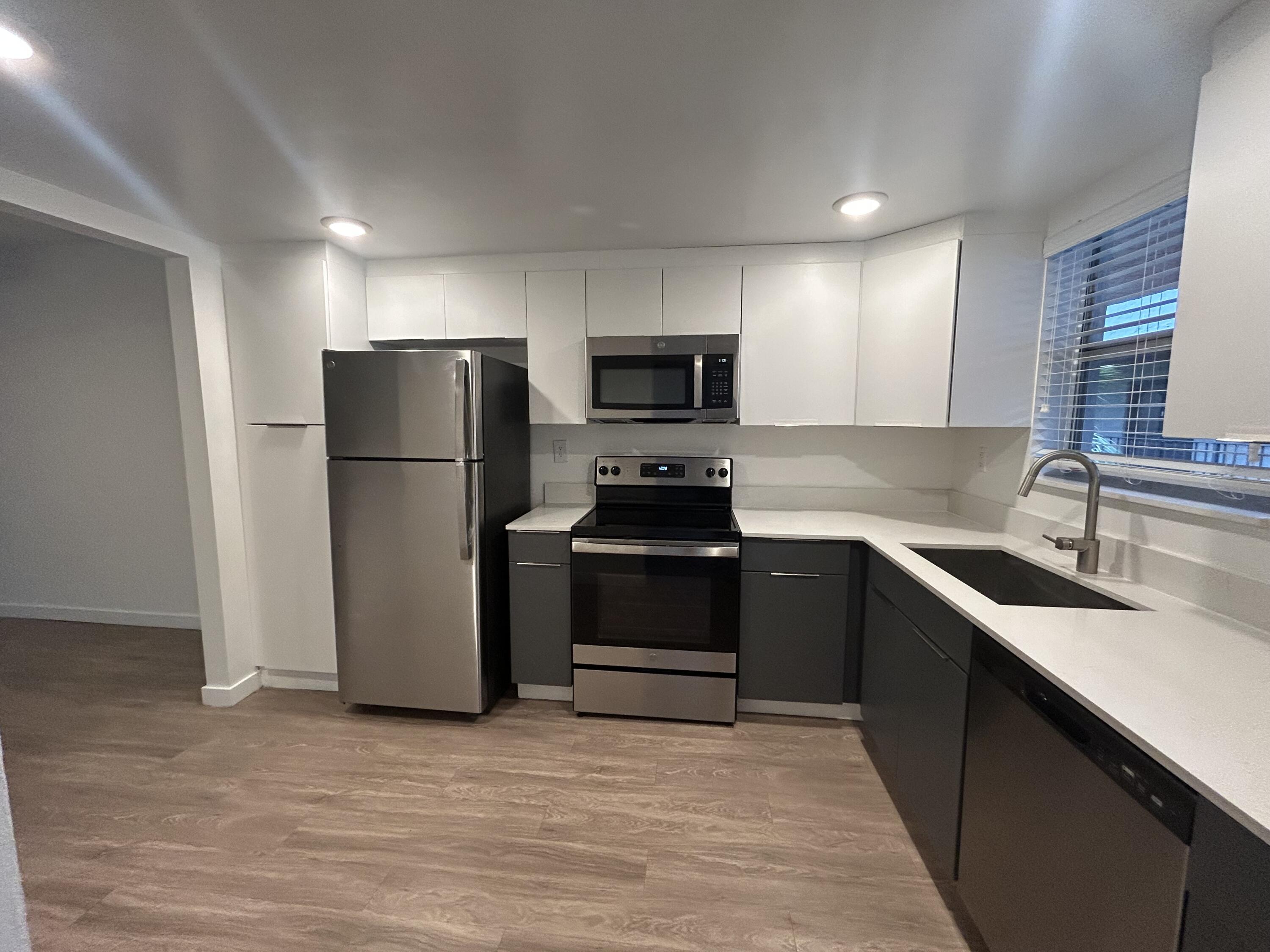 View details of listing 4108 N Pine Island Road, Sunrise, FL 33351 Sunrise with MLS#