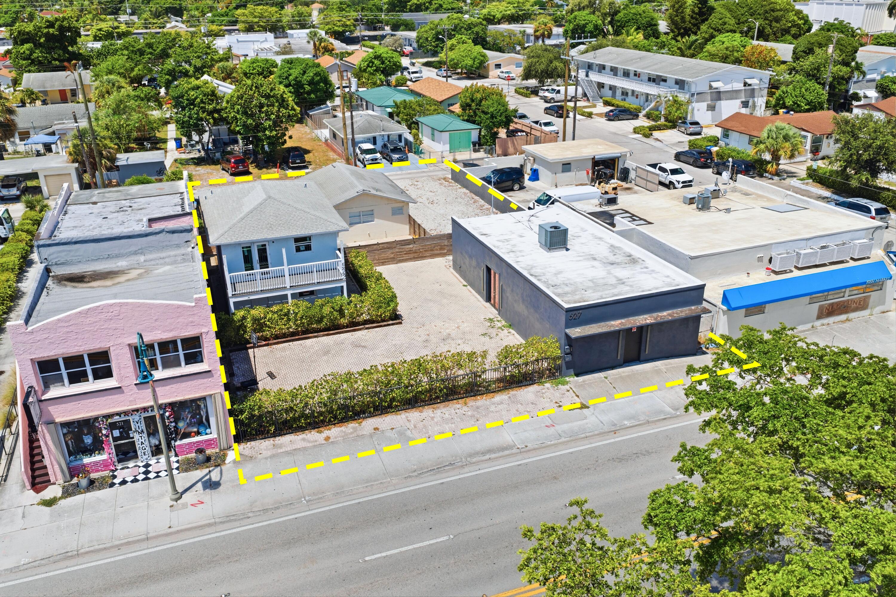 Listing  523 N Dixie Highway, Lake Worth Beach, FL 33460, Lake Worth Beach, FL 33460