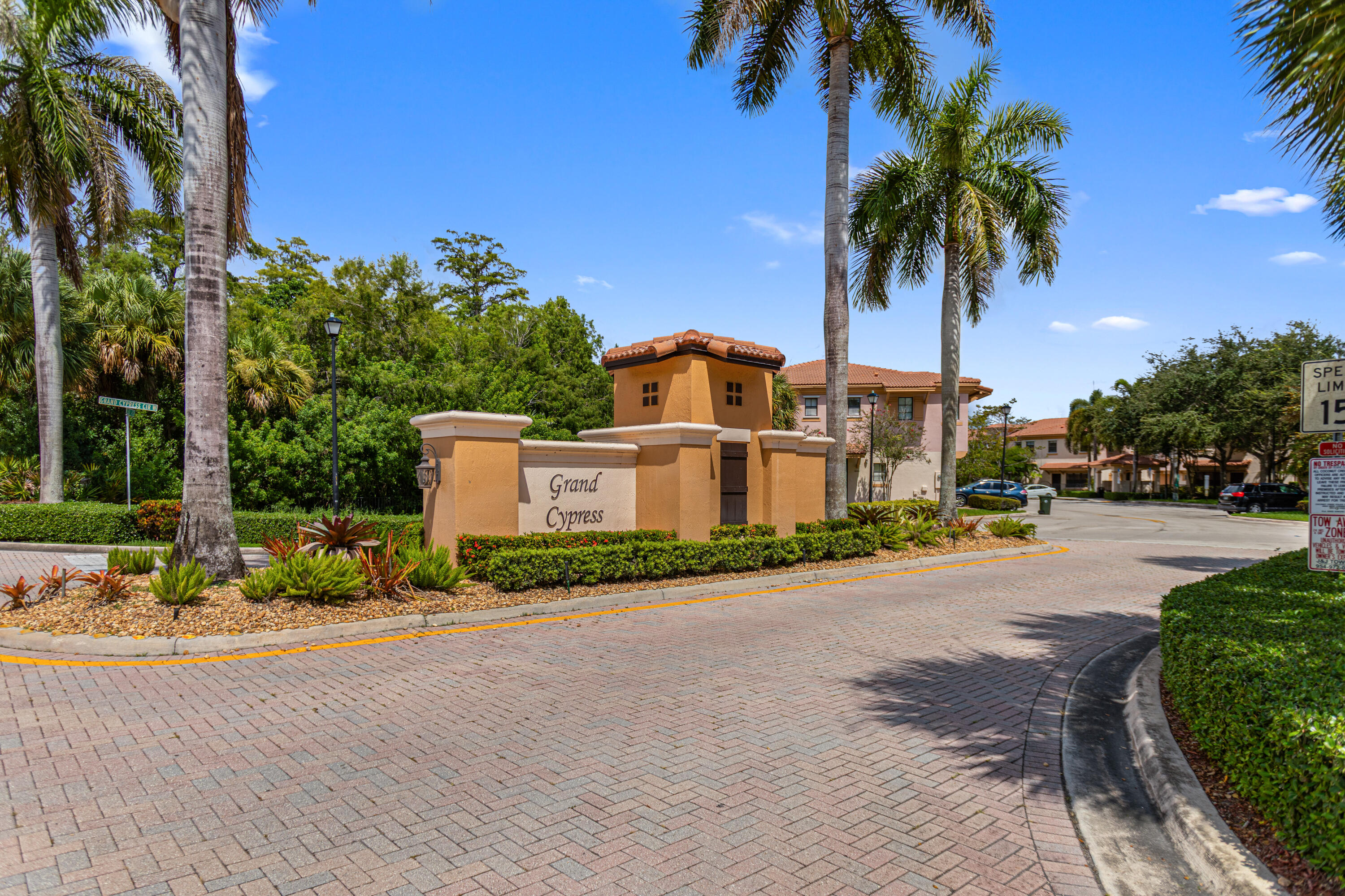 View details of listing 4783 PRESERVE Street, Coconut Creek, FL 33073 Coconut Creek with MLS#