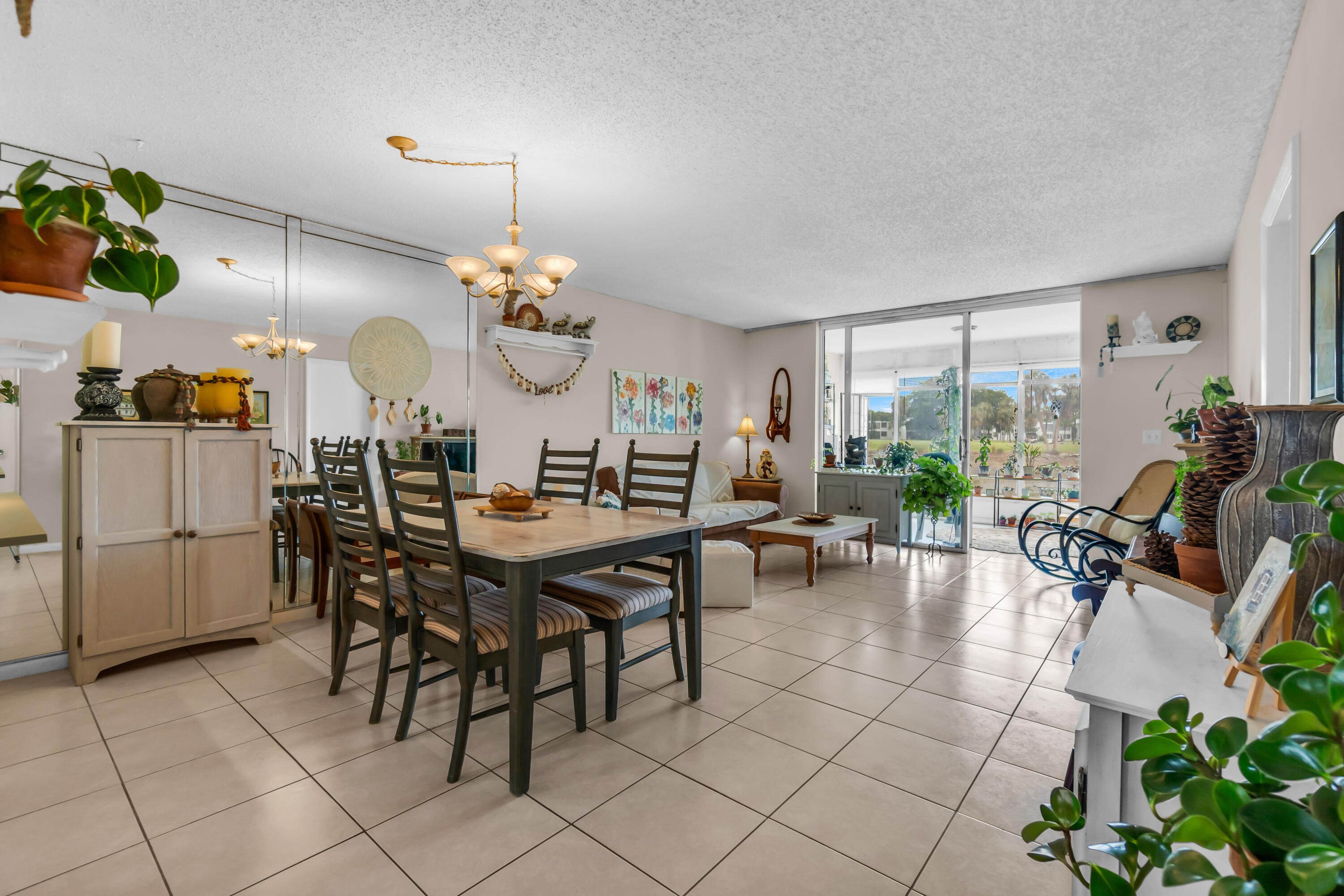View details of listing 7608 NW 18th Street 108, Margate, FL 33063 Margate with MLS#