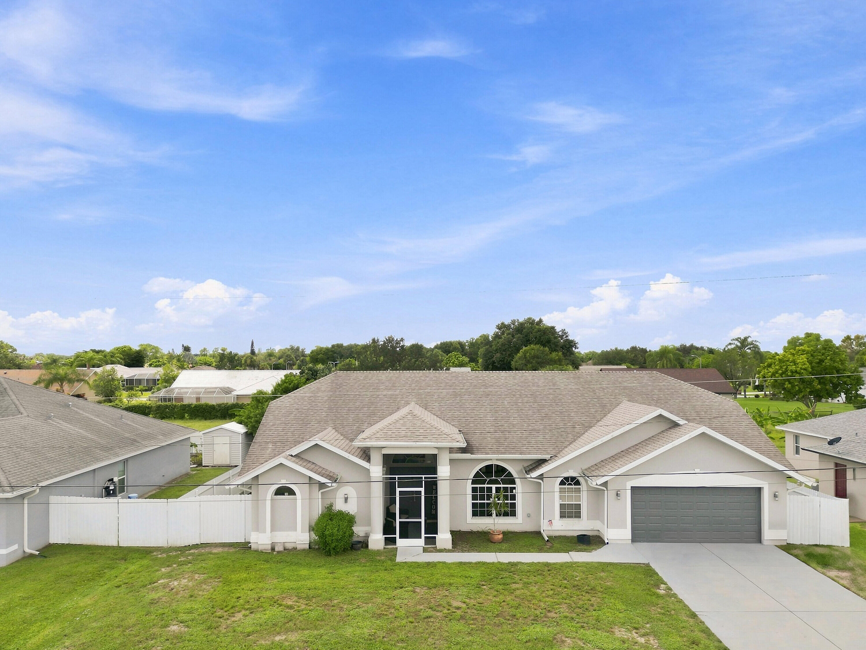 View details of listing 680 MANHATTAN Street E, Lehigh Acres, FL 33974 Lehigh Acres with MLS#