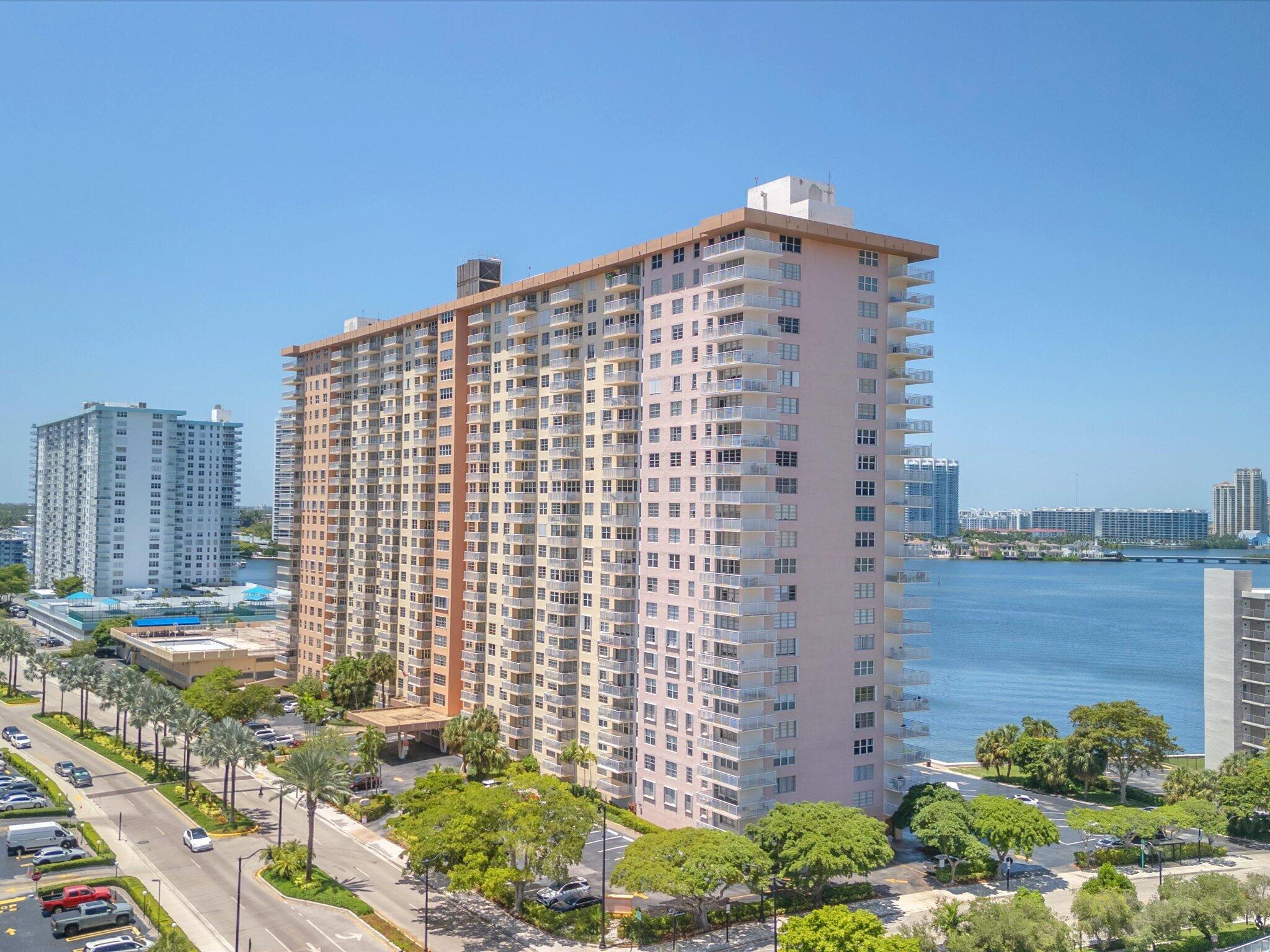 View details of listing 251 174th Street 2310, Sunny Isles Beach, FL 33160 Sunny Isles Beach with MLS#
