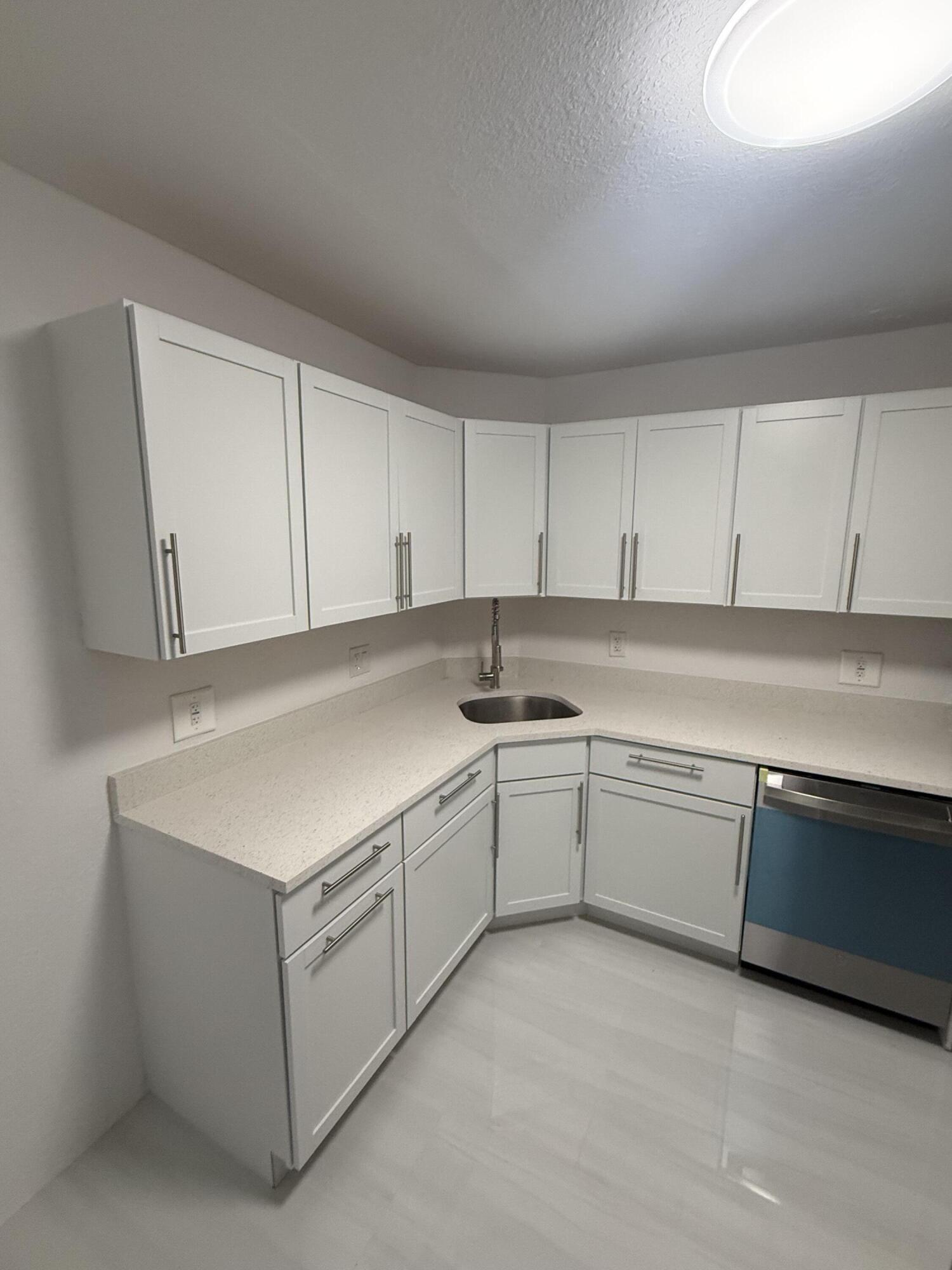 View details of listing 10701 Royal Palm Boulevard 1, Coral Springs, FL 33065 Coral Springs with MLS#