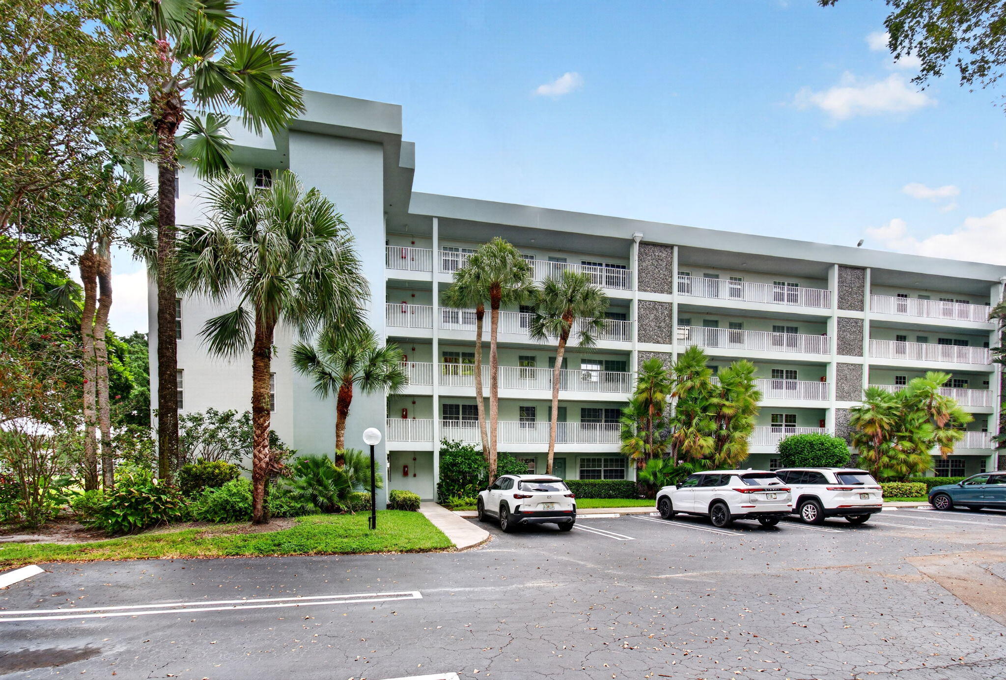 View details of listing 802 CYPRESS GROVE Lane 309, Pompano Beach, FL 33069 Pompano Beach with MLS# 