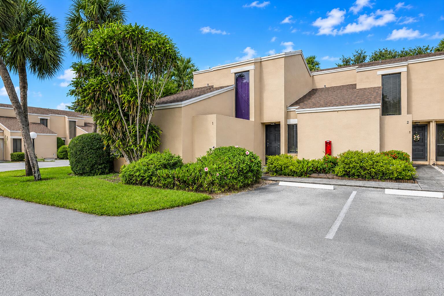 Listing  1169 NW 13TH Street #1, Boca Raton, FL 33486, Boca Raton, FL 33486