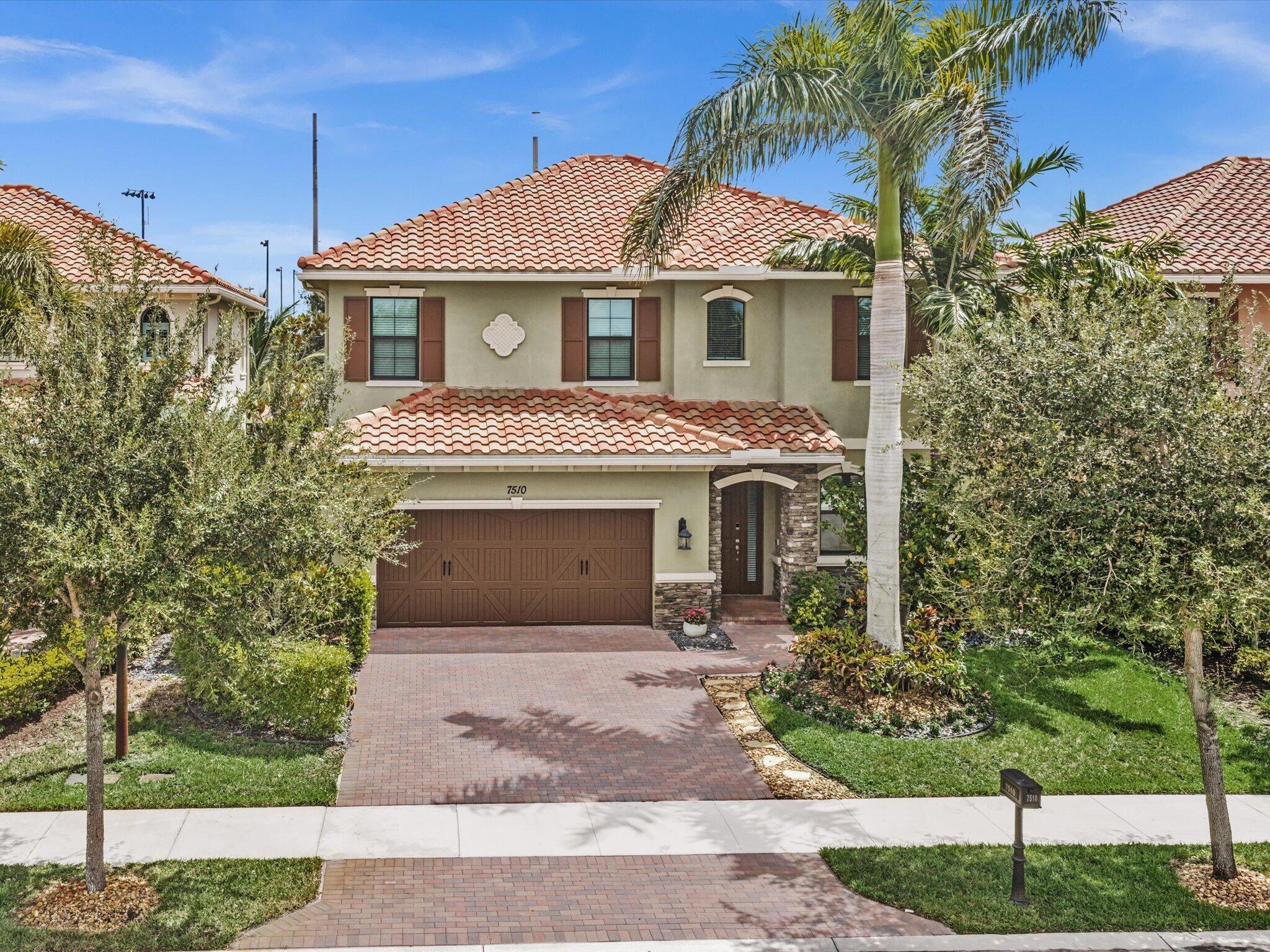 View details of listing 7510 NW 108th Avenue, Parkland, FL 33076 Parkland with MLS# 