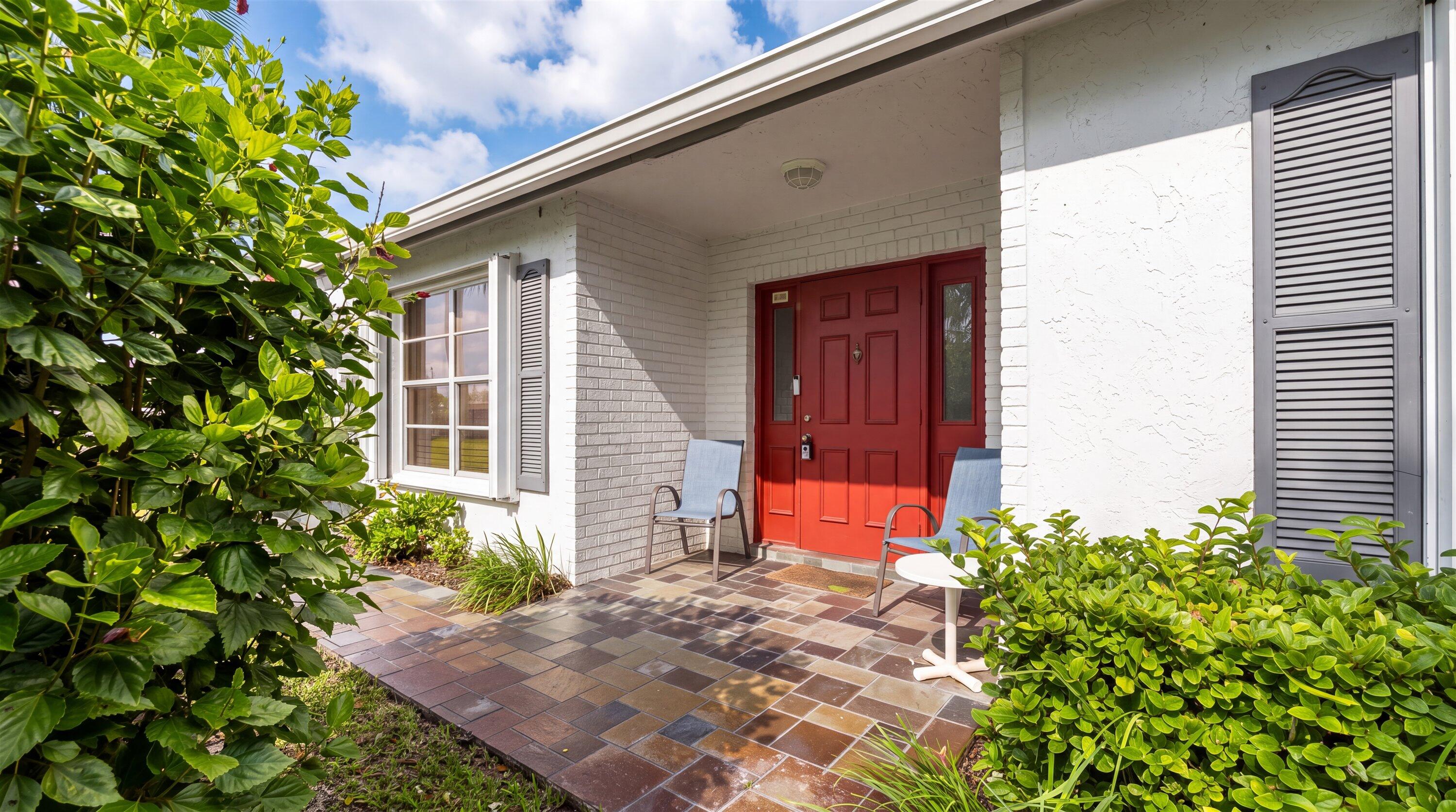View details of listing 6127 RAINBOW Circle, Greenacres, FL 33463 Greenacres with MLS#
