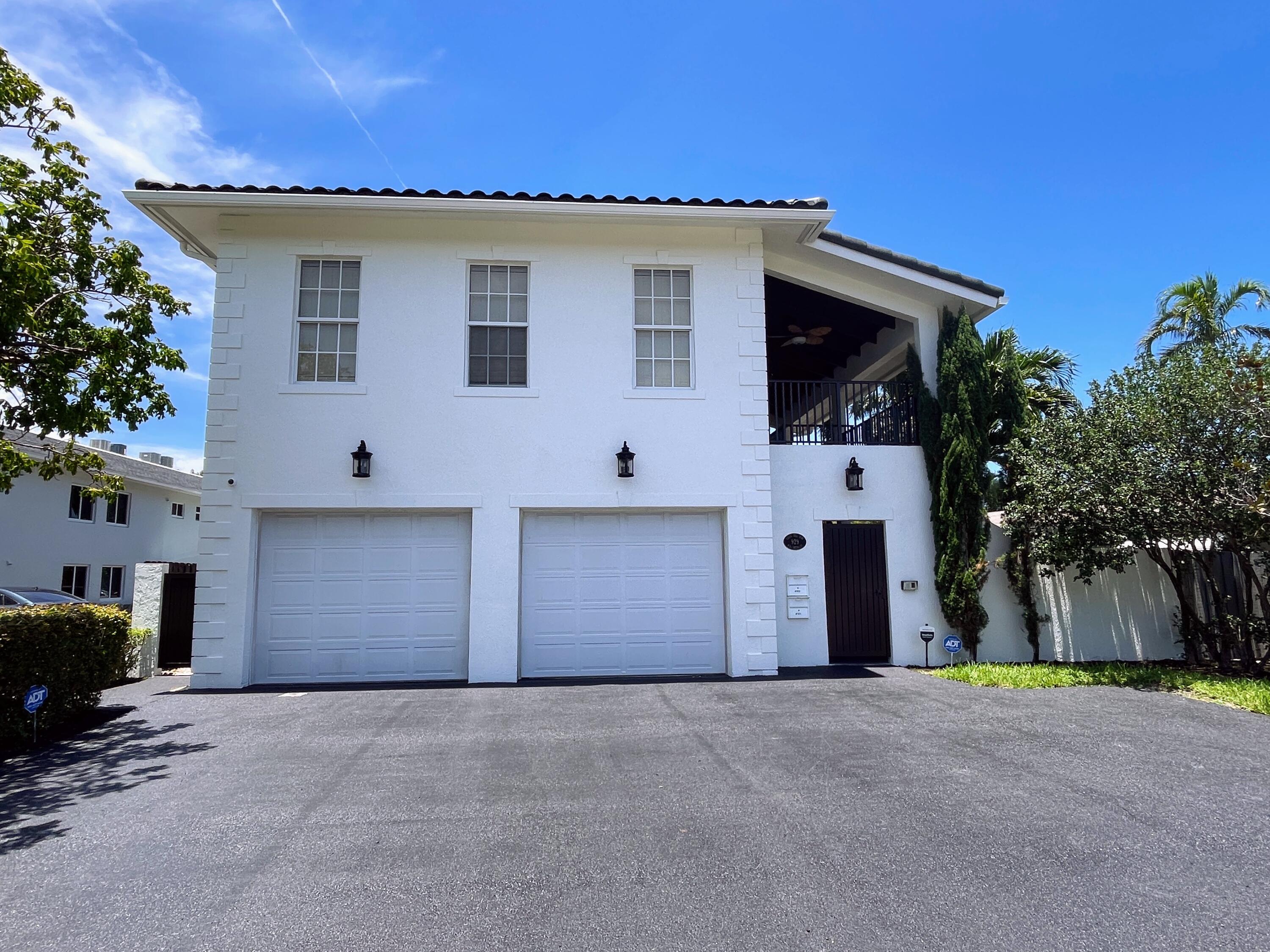 Listing  929 NE 18th Court 2, Fort Lauderdale, FL 33305, Fort Lauderdale, FL 33305