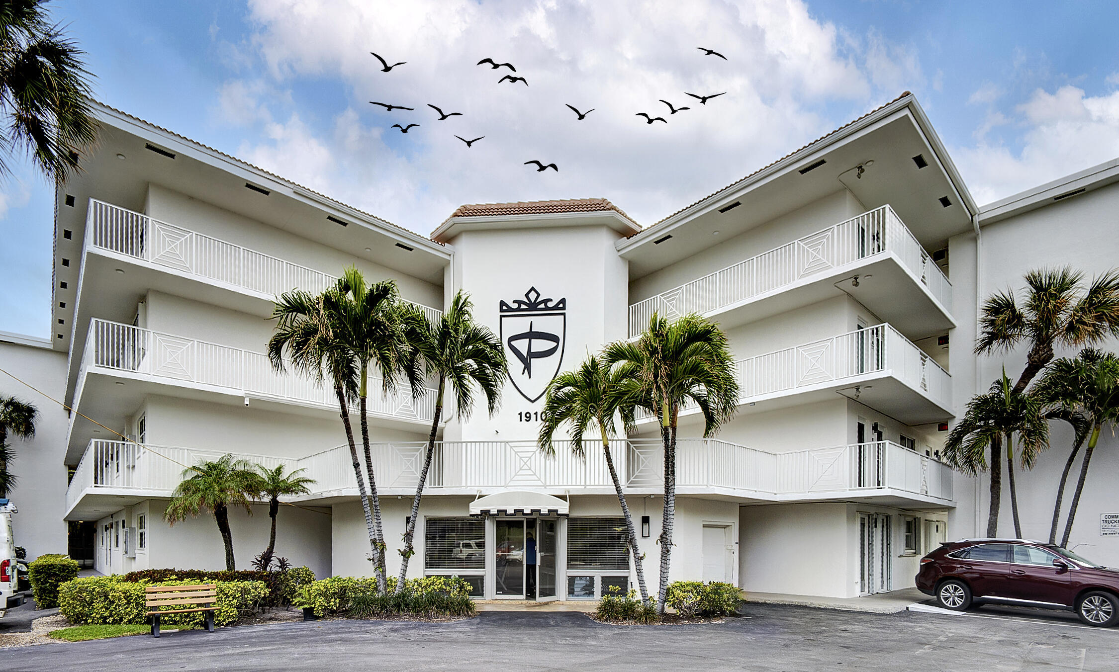 Listing  1910 S Ocean Boulevard 204, Delray Beach, FL 33483, Delray Beach, FL 33483