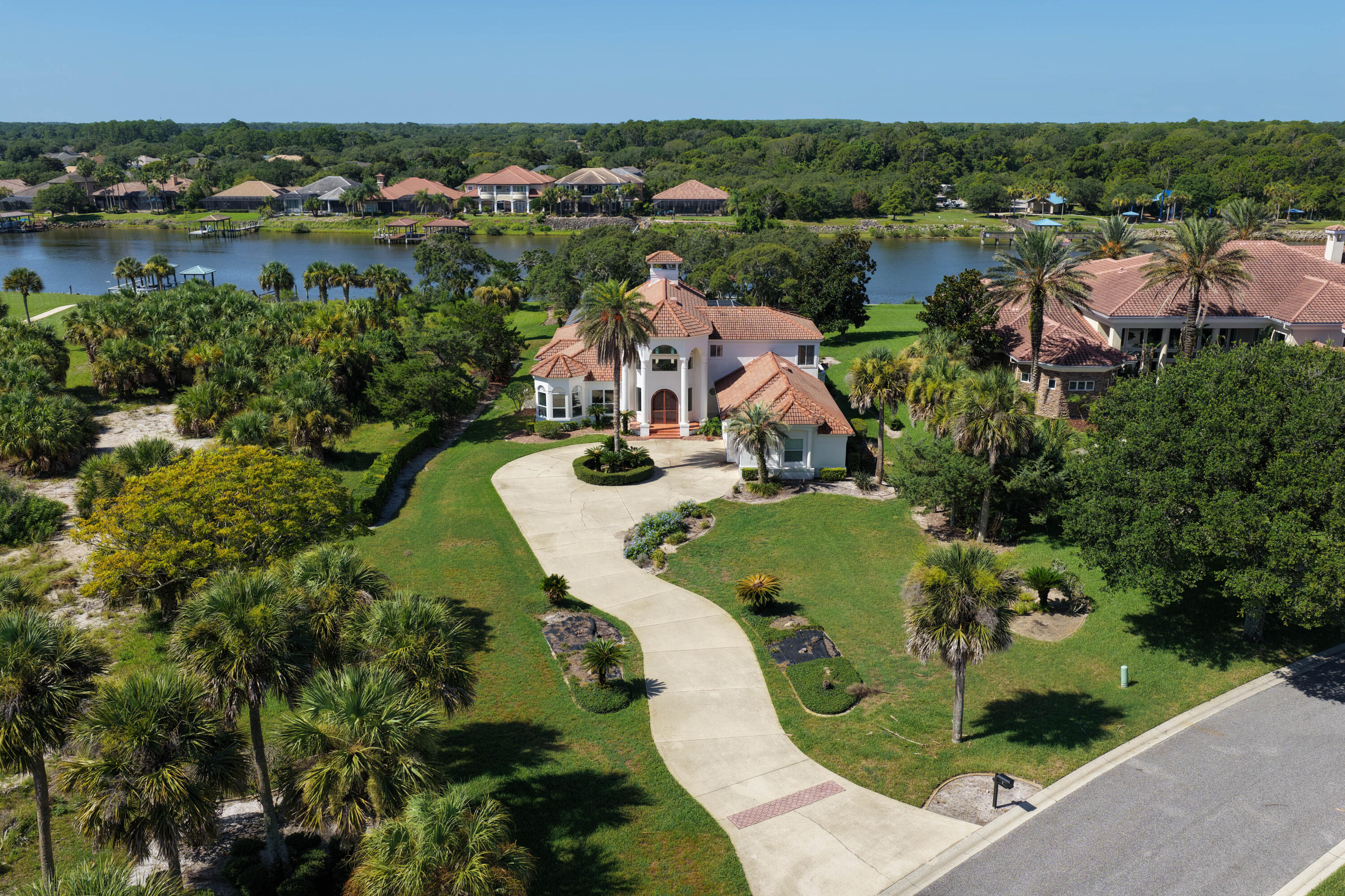 View details of listing 1 Capri Court, Palm Coast, FL 32137 Palm Coast with MLS#