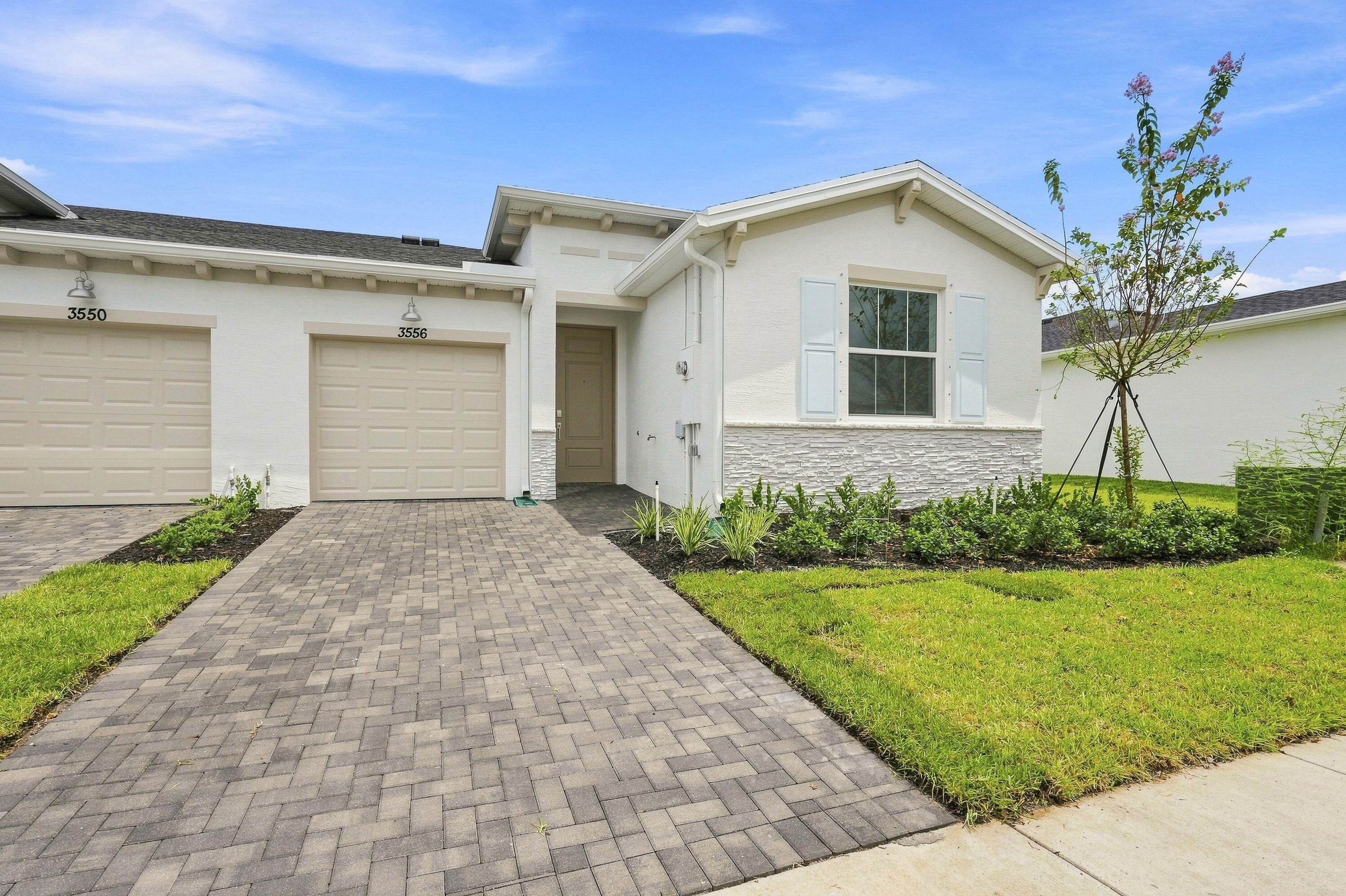 View details of listing 3556 Spanish Cedar Place, Fort Pierce, FL 34946 Fort Pierce with MLS# 