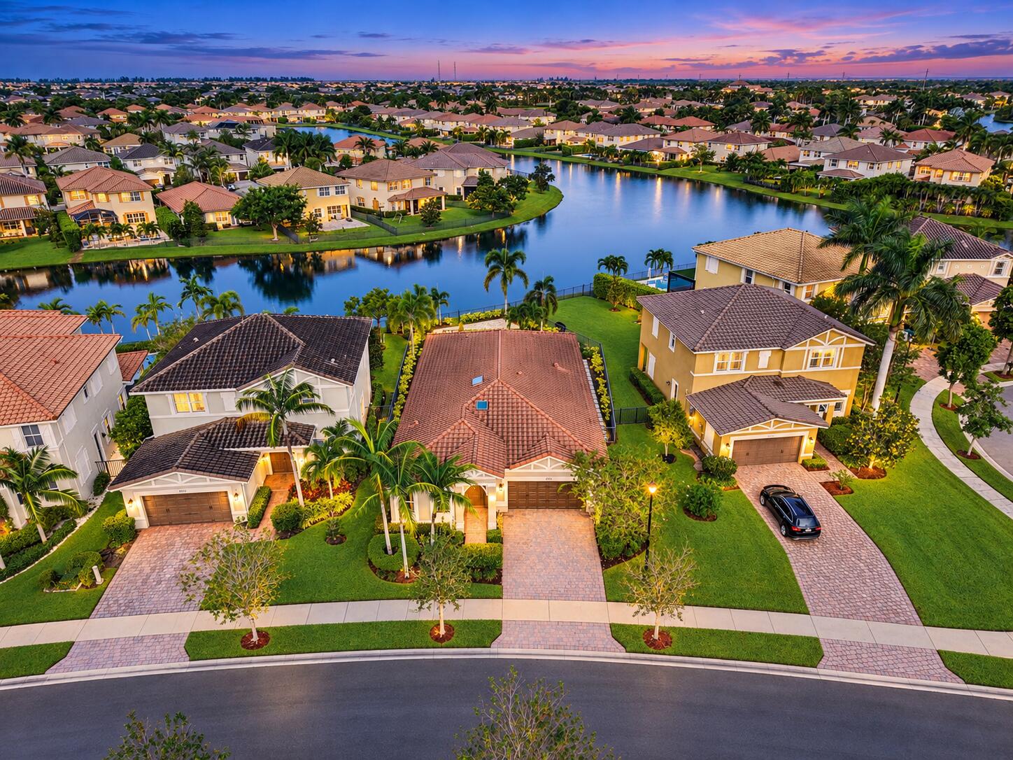 View details of listing 8561 LAKESIDE Bend, Parkland, FL 33076 Parkland with MLS#