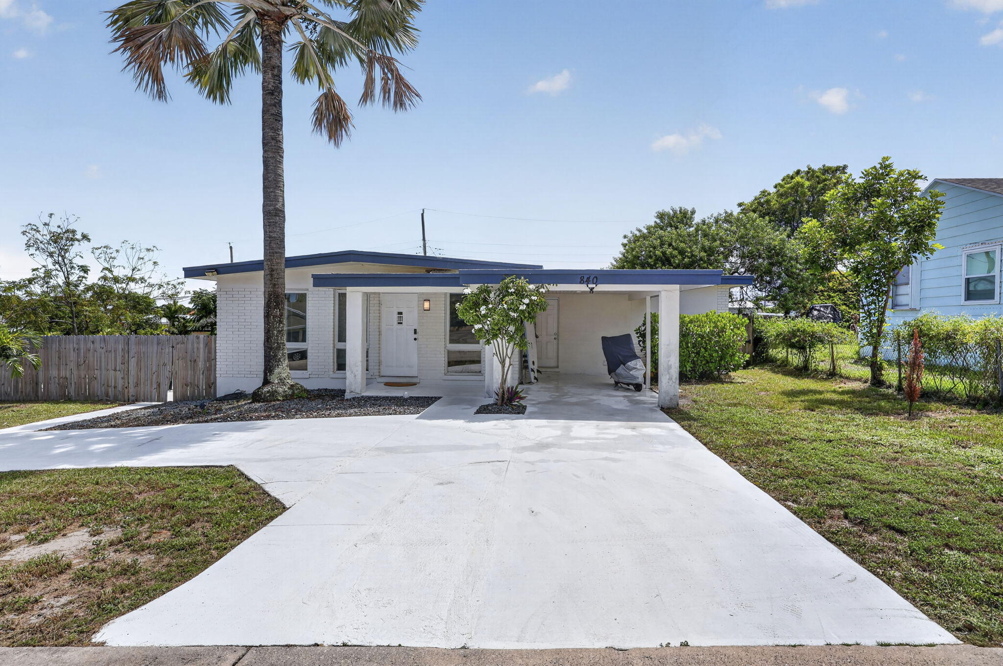 Listing  840 Bradley Street, West Palm Beach, FL 33405, West Palm Beach, FL 33405