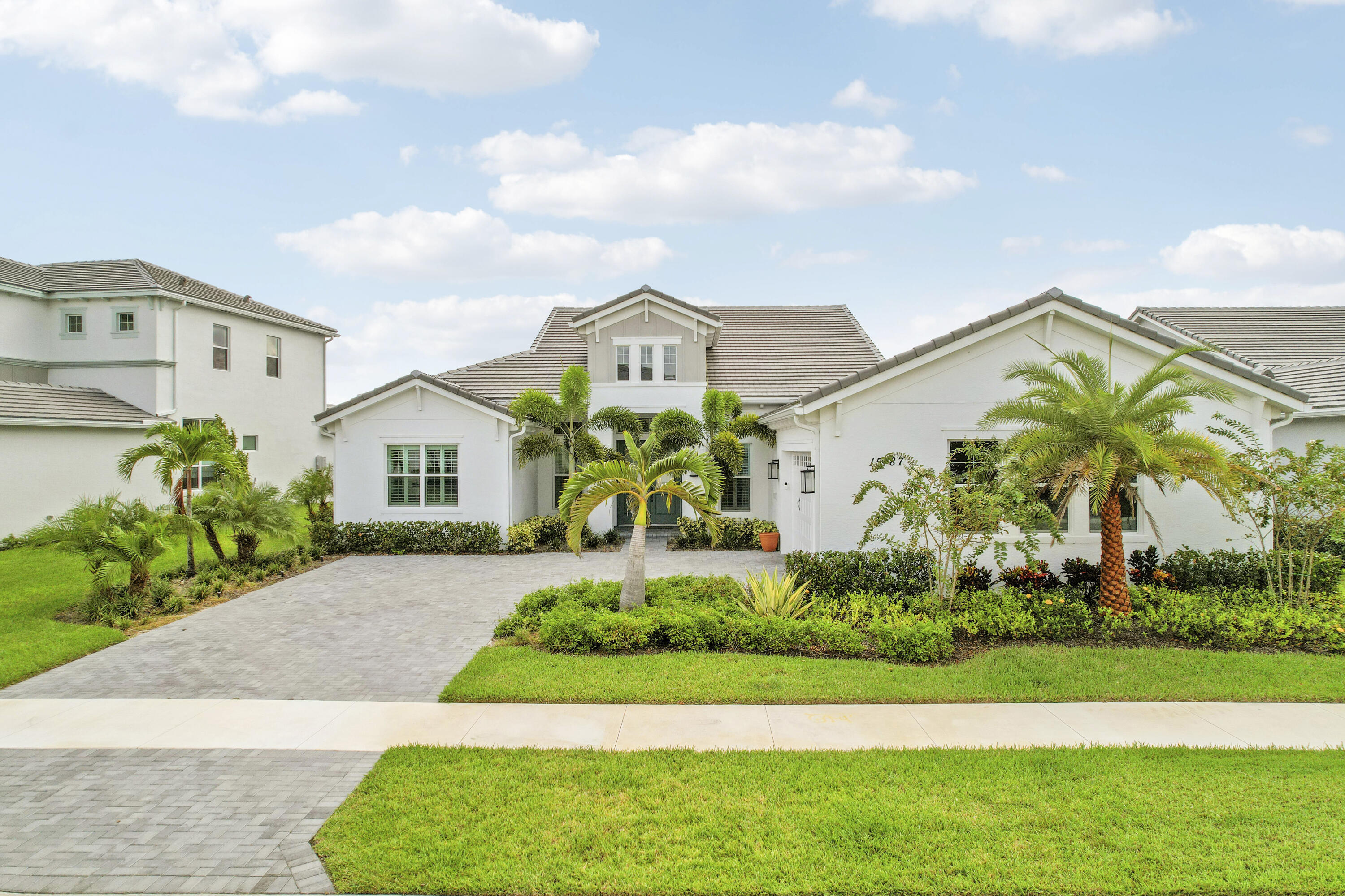 Listing  15187 WILDWOOD Circle, The Acreage, FL 33470, The Acreage, FL 33470