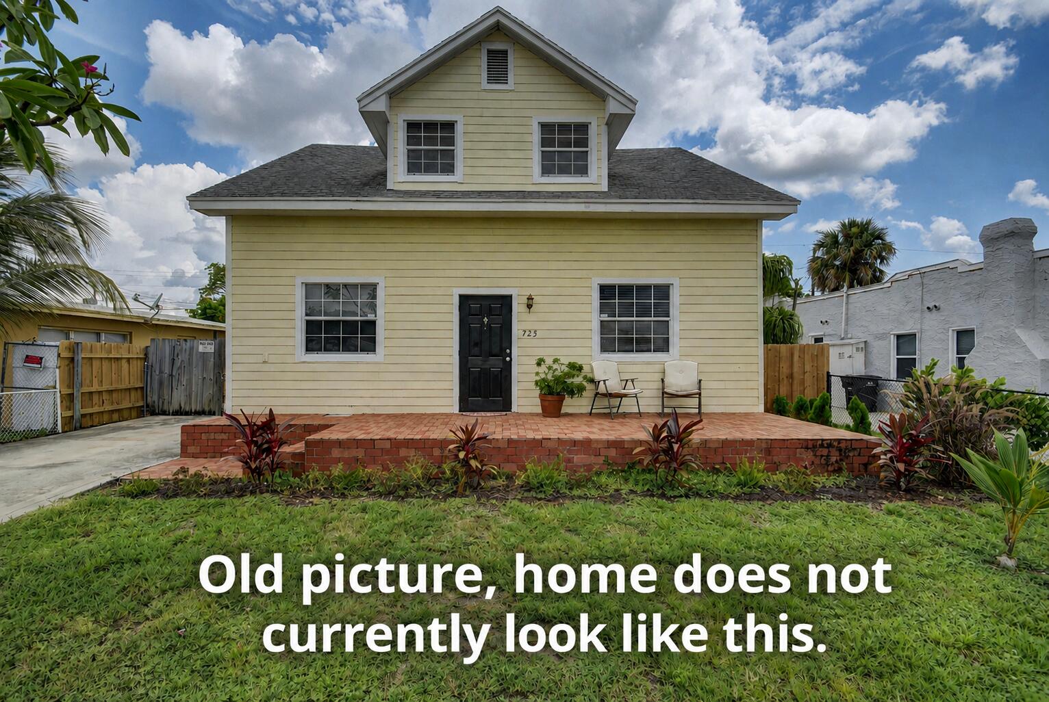 View details of listing 725 Selkirk Street, West Palm Beach, FL 33405 West Palm Beach with MLS# 