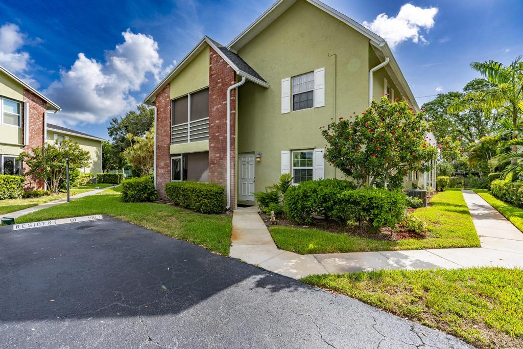 Listing  12096 Alternate A1A F3, Palm Beach Gardens, FL 33410, Palm Beach Gardens, FL 33410