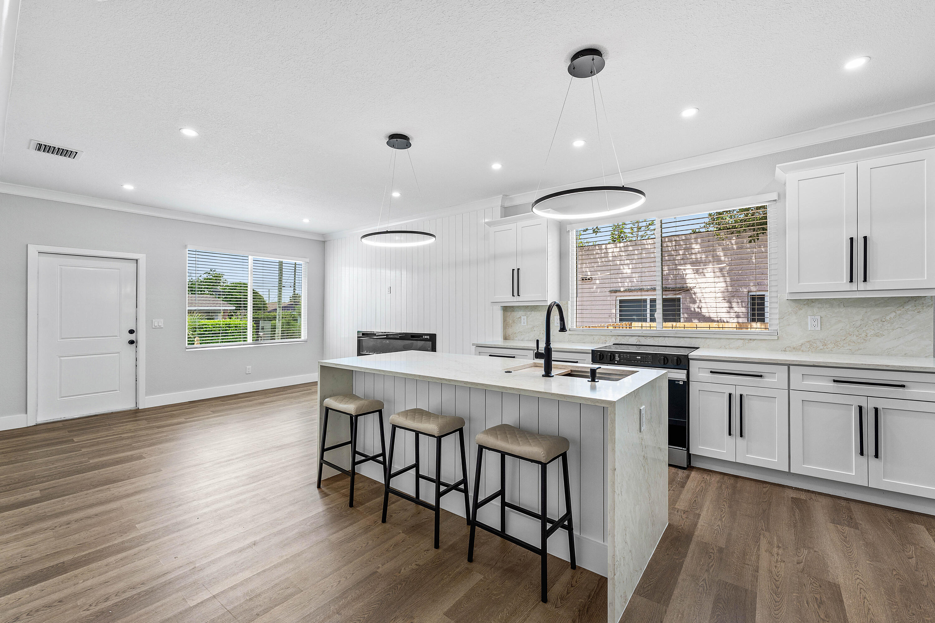 Listing  1150 W 25th Street, Riviera Beach, FL 33404, Riviera Beach, FL 33404