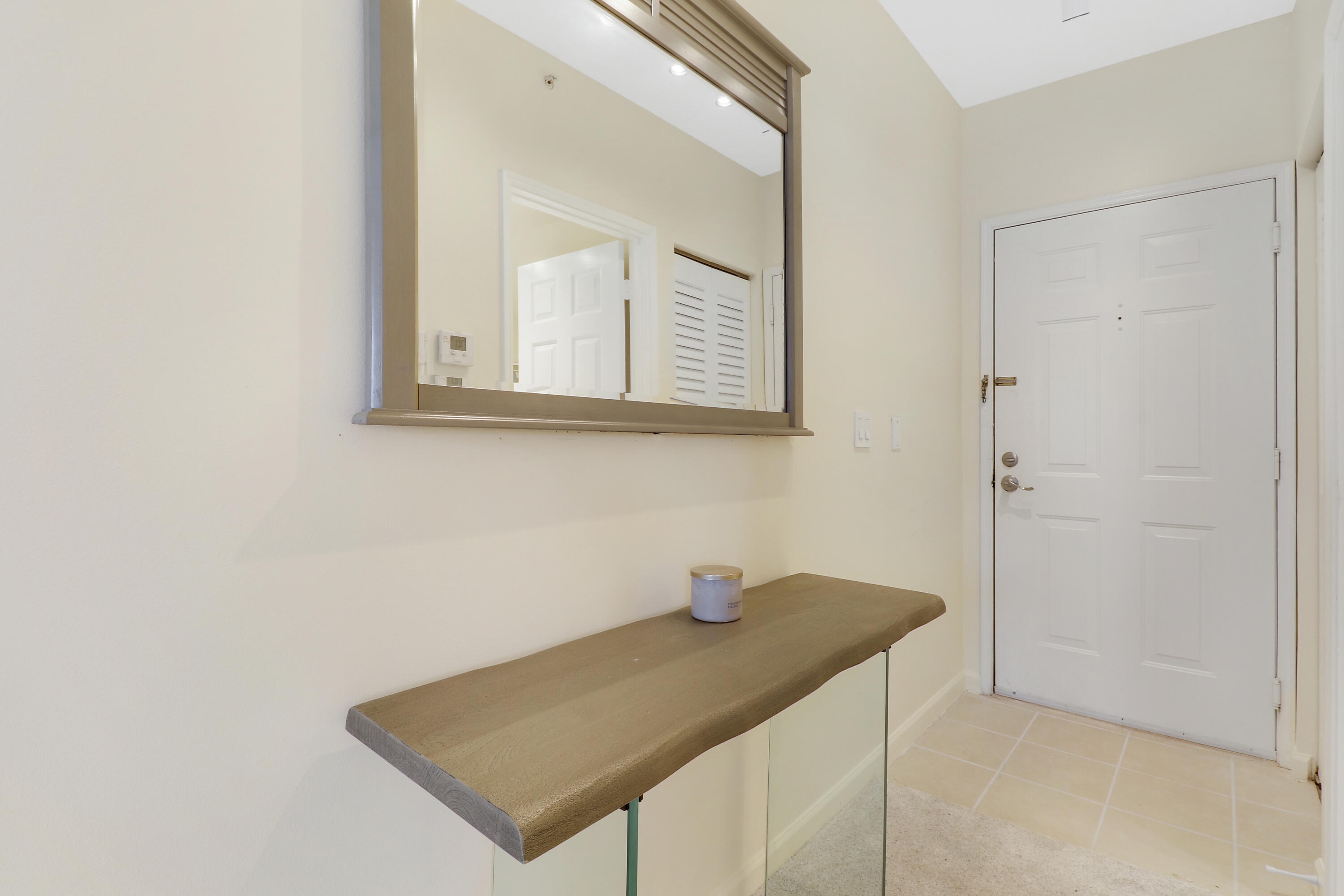Listing  630 S Sapodilla Avenue S 411, West Palm Beach, FL 33401, West Palm Beach, FL 33401