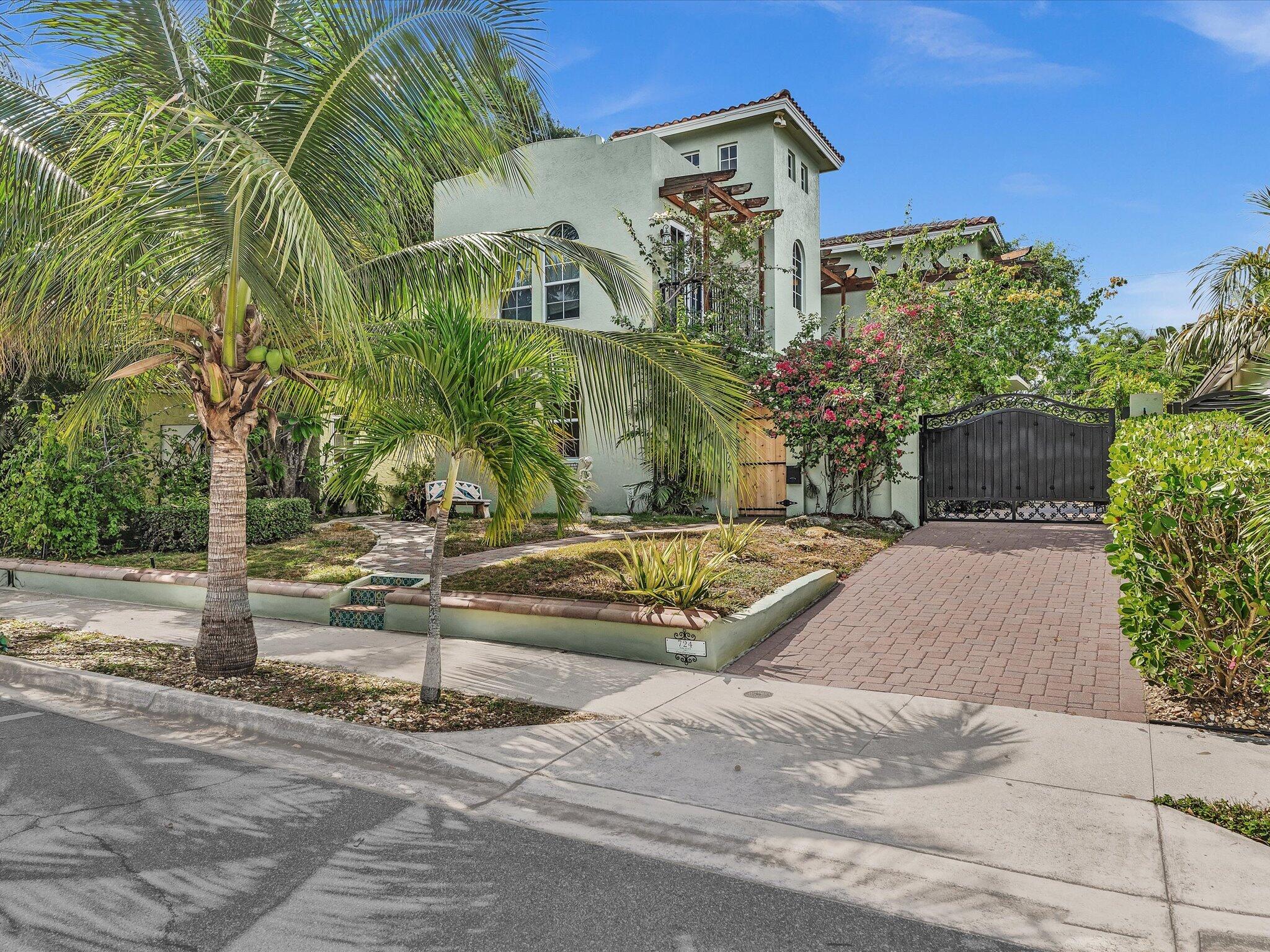 Listing  724 PARK Place, West Palm Beach, FL 33401, West Palm Beach, FL 33401