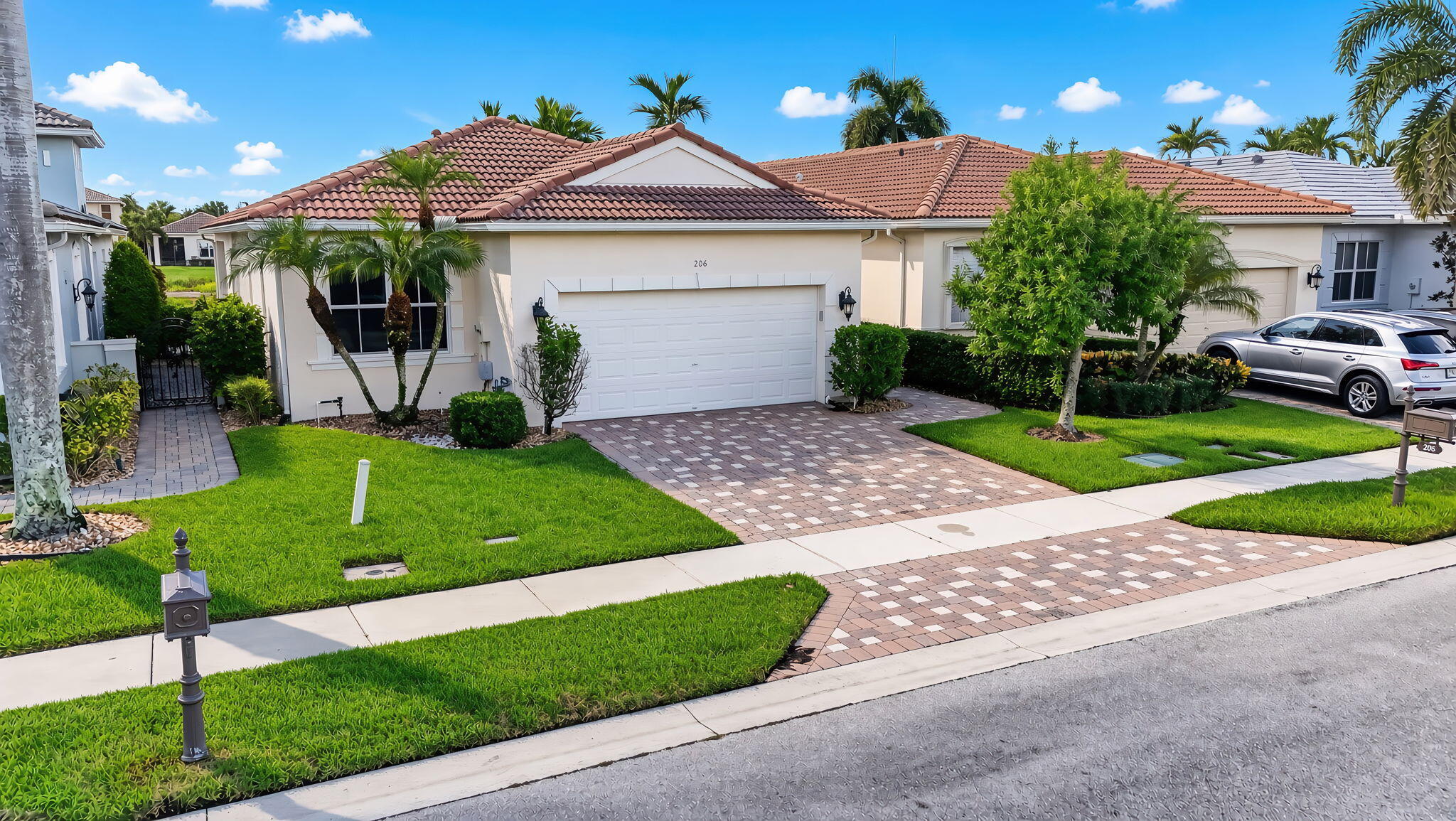 Listing  206 ISLE VERDE Way, Palm Beach Gardens, FL 33418, Palm Beach Gardens, FL 33418