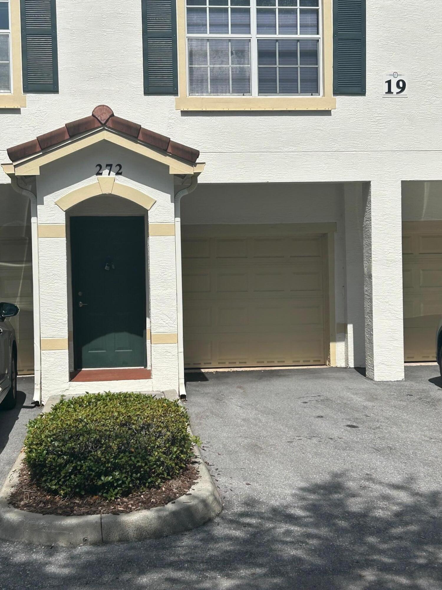 Listing  272 SE KITCHING Circle, Stuart, FL 34994, Stuart, FL 34994