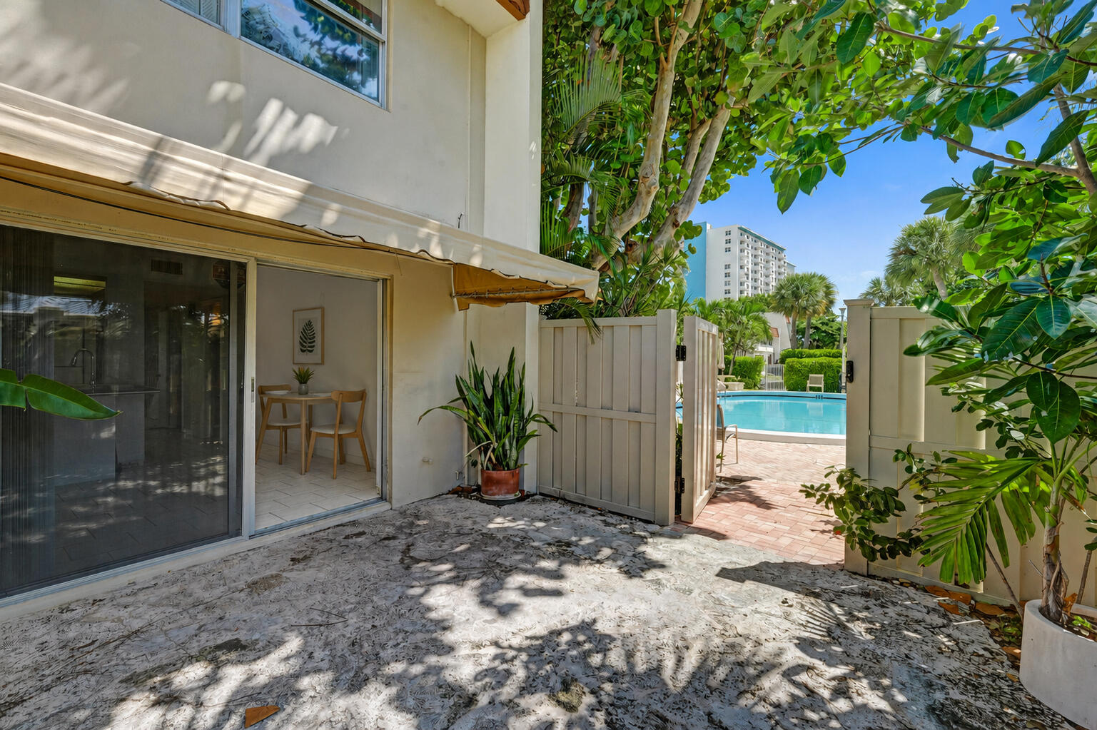 Listing  5555 N Ocean Boulevard 17, Lauderdale-By-The-Sea, FL 33308, Lauderdale-By-The-Sea, FL 33308
