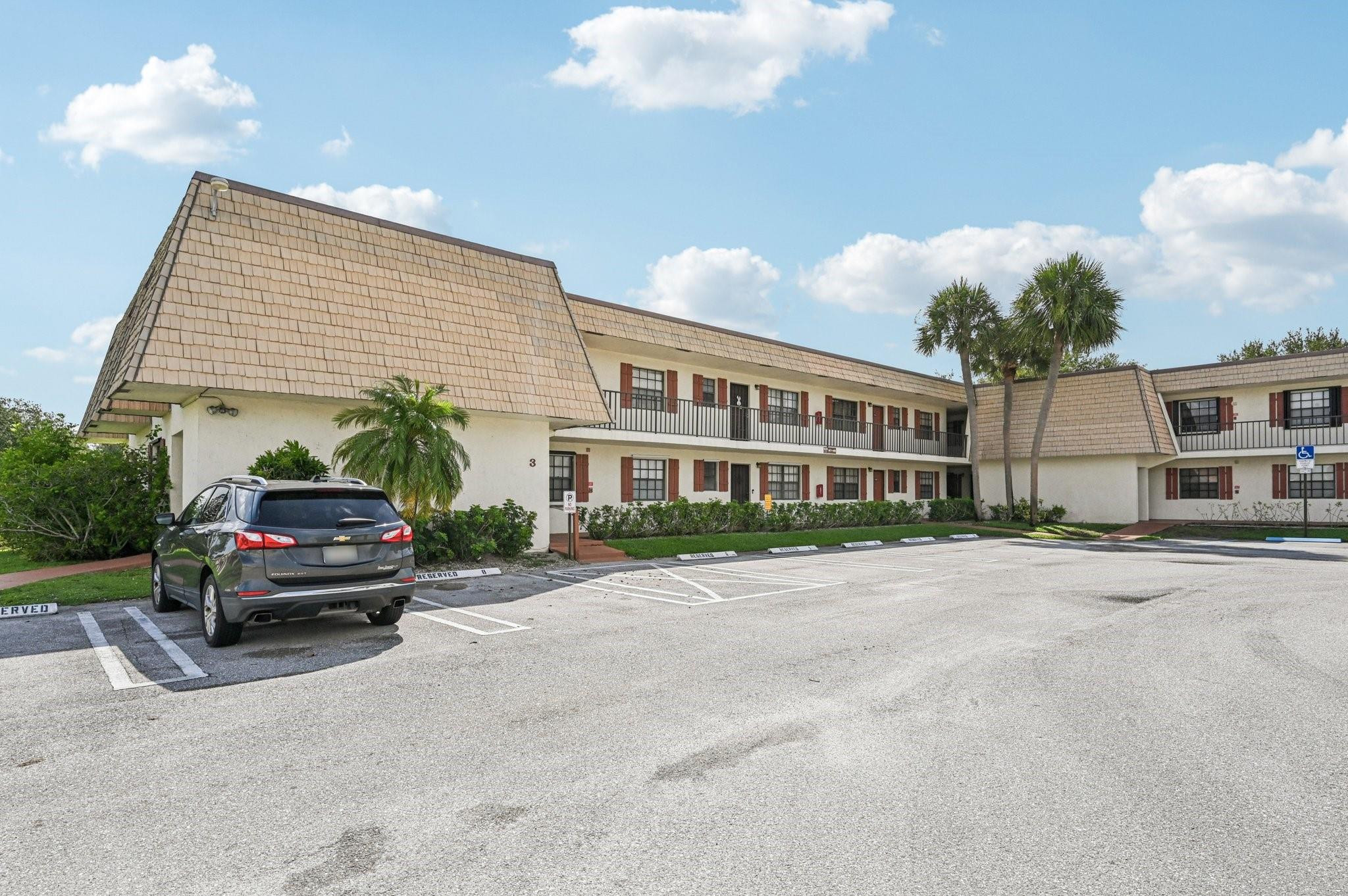 Listing  4682 OAK TERRACE Drive 4682, Greenacres, FL 33463, Greenacres, FL 33463