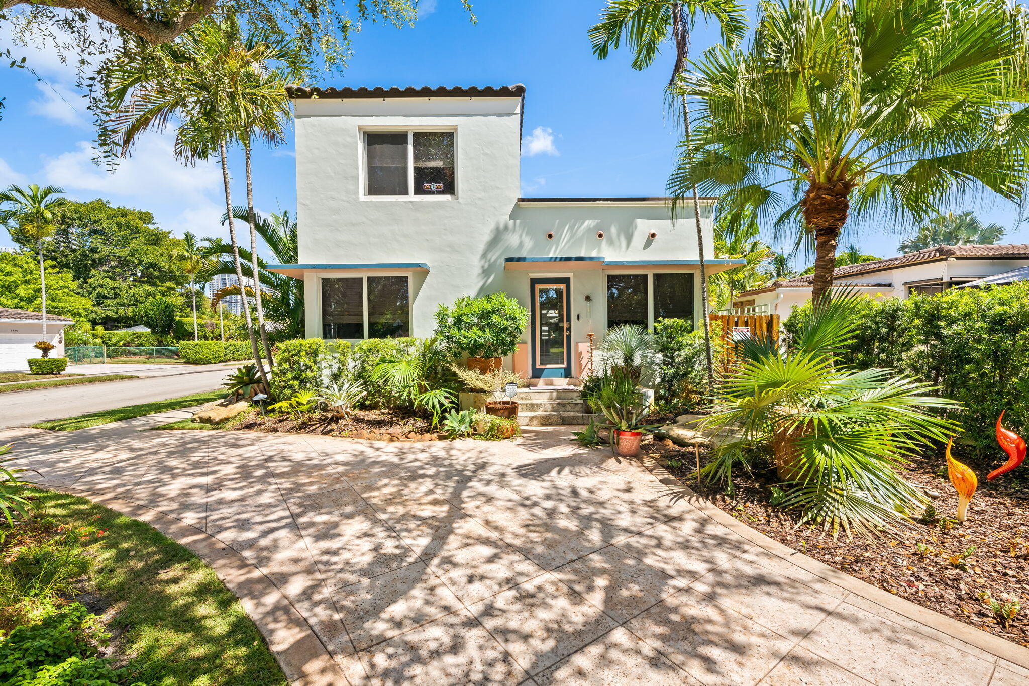 Listing  1555 MONROE Street, Hollywood, FL 33020, Hollywood, FL 33020