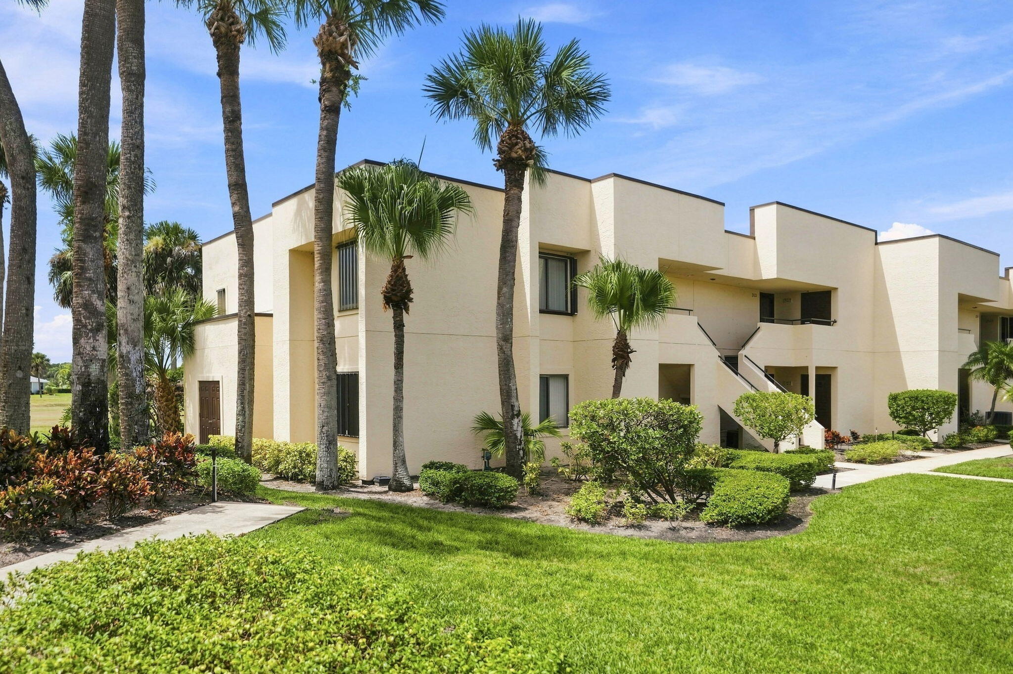 Listing  6940 SE CONSTITUTION 201, Hobe Sound, FL 33455, Hobe Sound, FL 33455