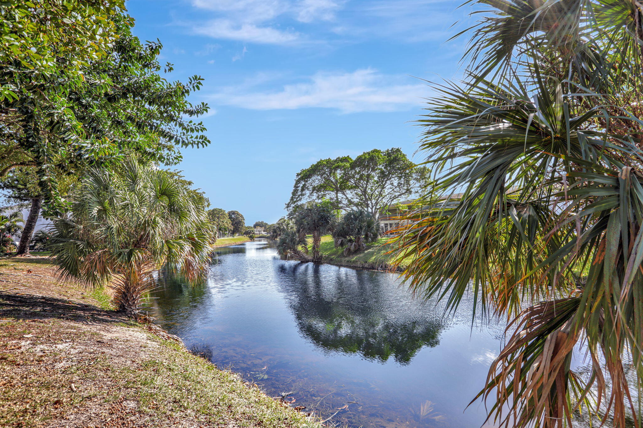 View details of listing 86 LYNDHURST D 86, Deerfield Beach, FL 33442 Deerfield Beach with MLS#